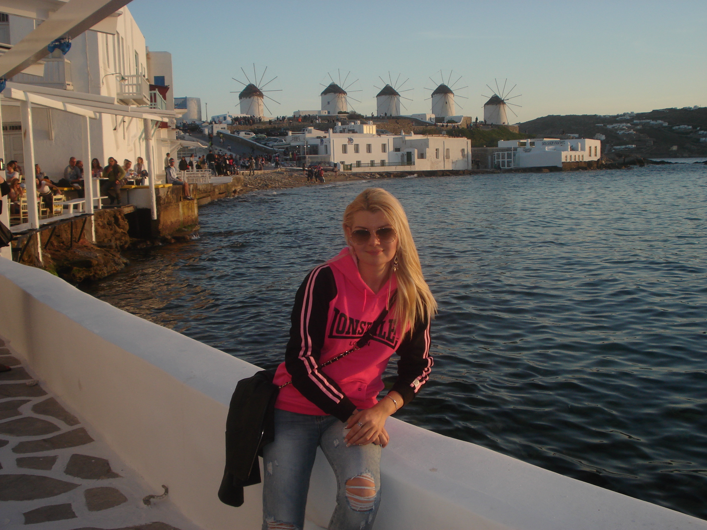 Island Hopping Tour . Афины-Санторини- Миконос (20/24)
