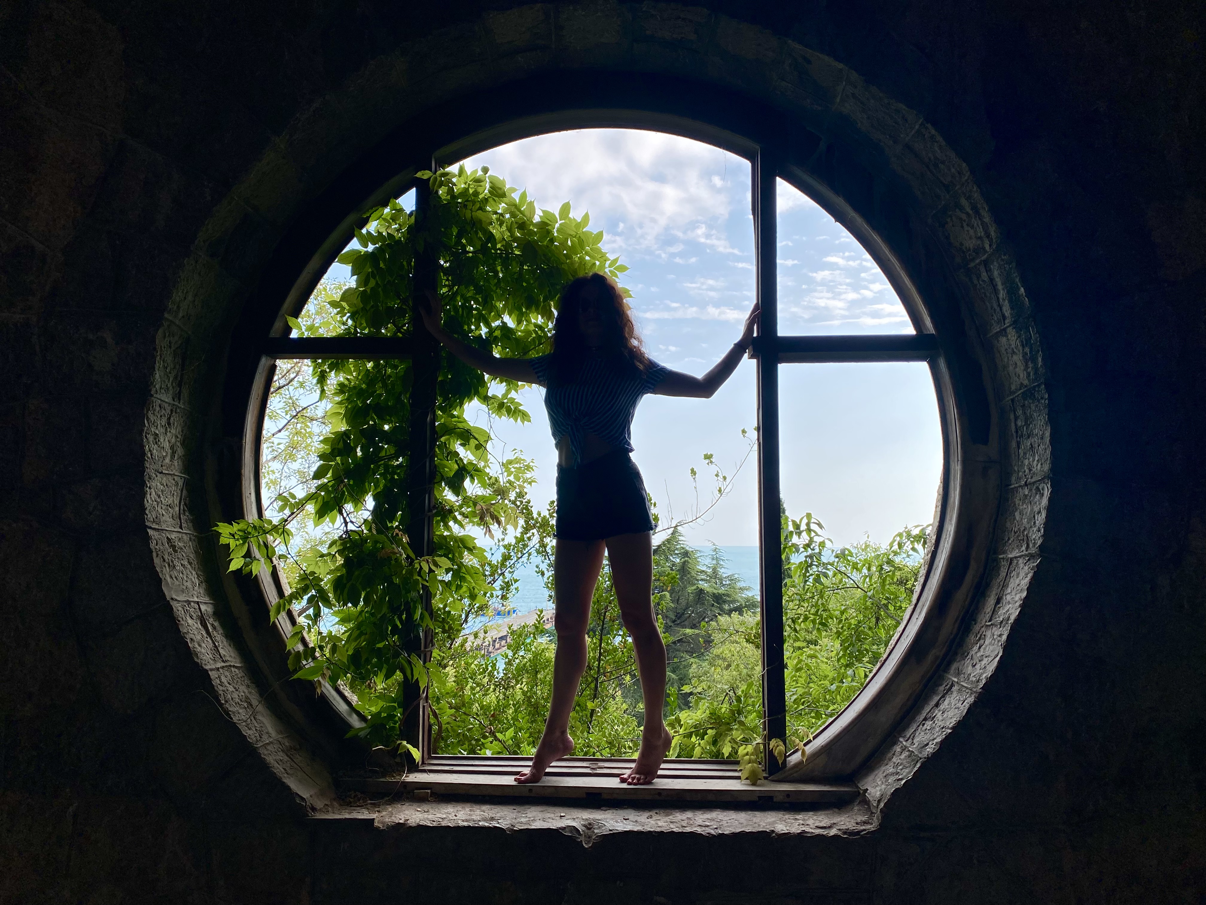 Женщина стихии: дикая, живая, настоящая. Абхазия (6/13)