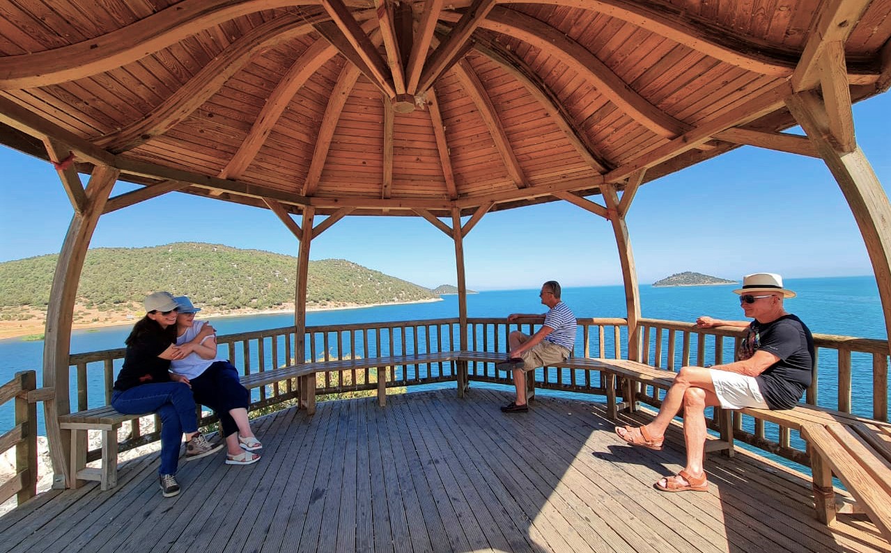 От Мечетей до Лавандовых Полей: Турецкое Приключение! (8/102)