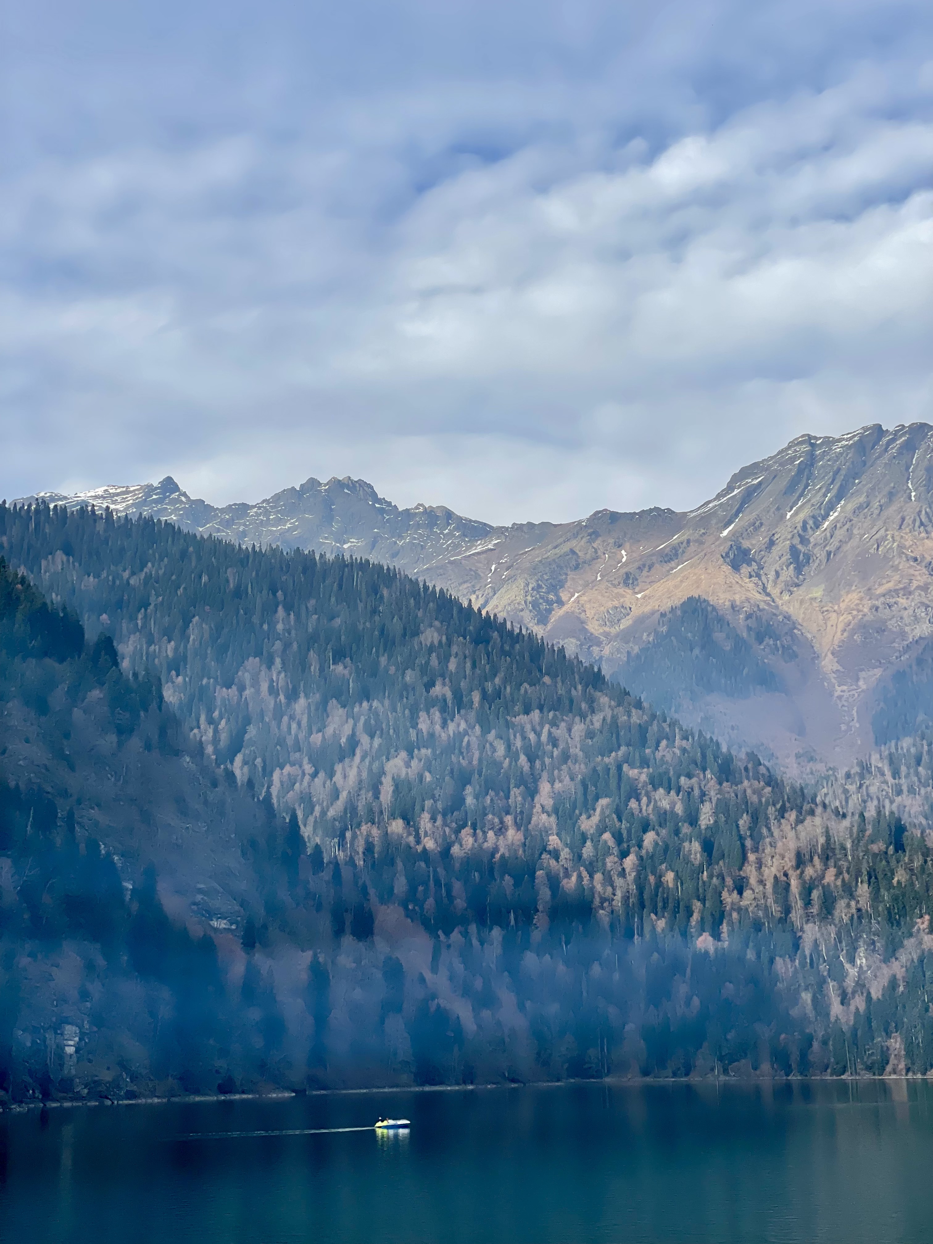 Женщина стихии: дикая, живая, настоящая. Абхазия (2/13)