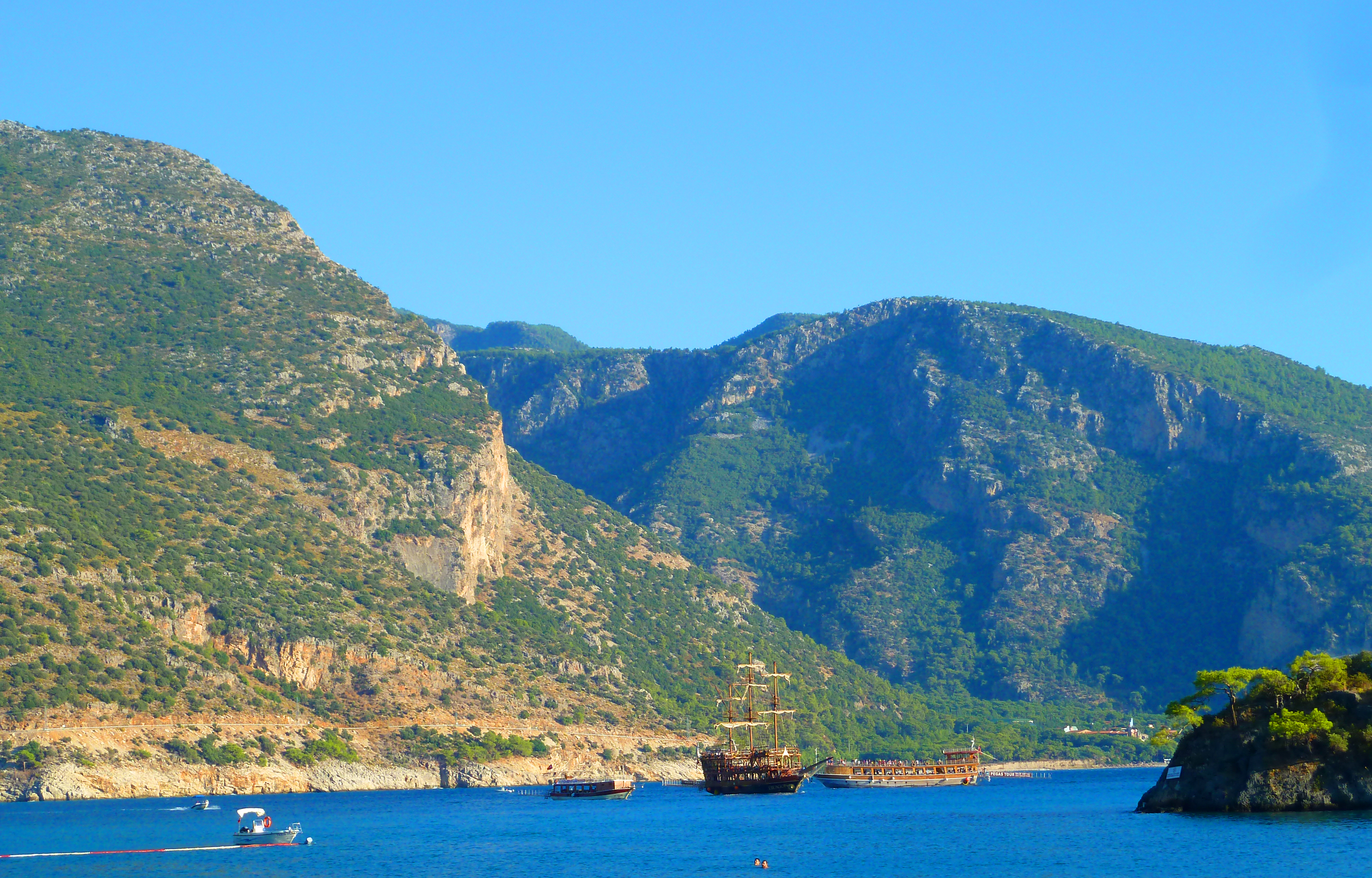 От Мечетей до Лавандовых Полей: Турецкое Приключение! (46/102)