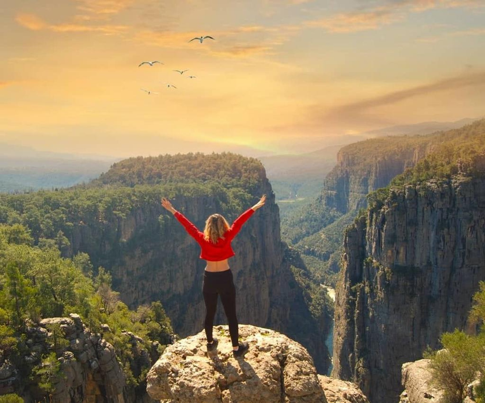 Панорамы Тазы Каньона и горный рафтинг (4/11)