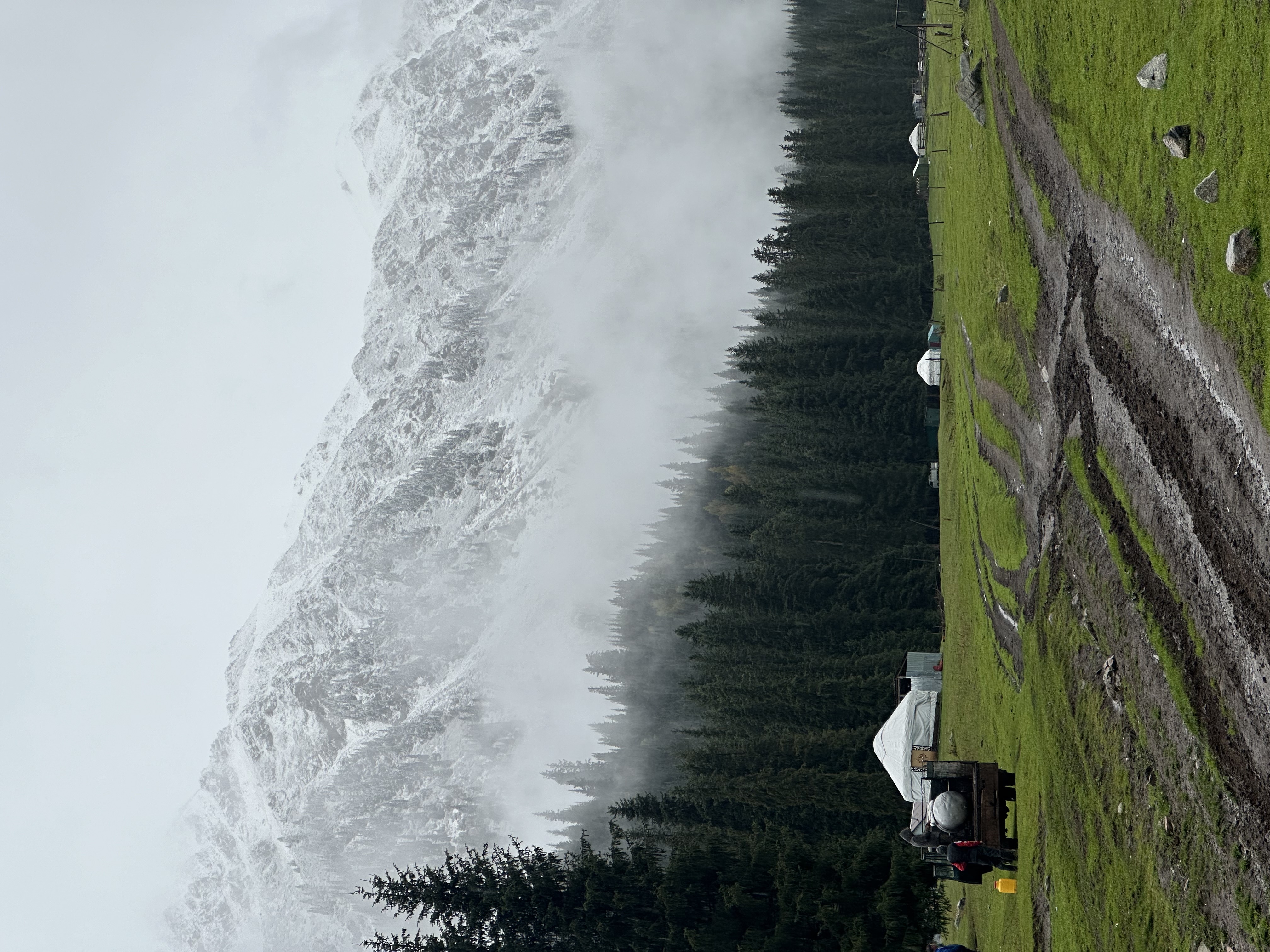 Осенне-весенний тур: пять дней по Кыргызстану
