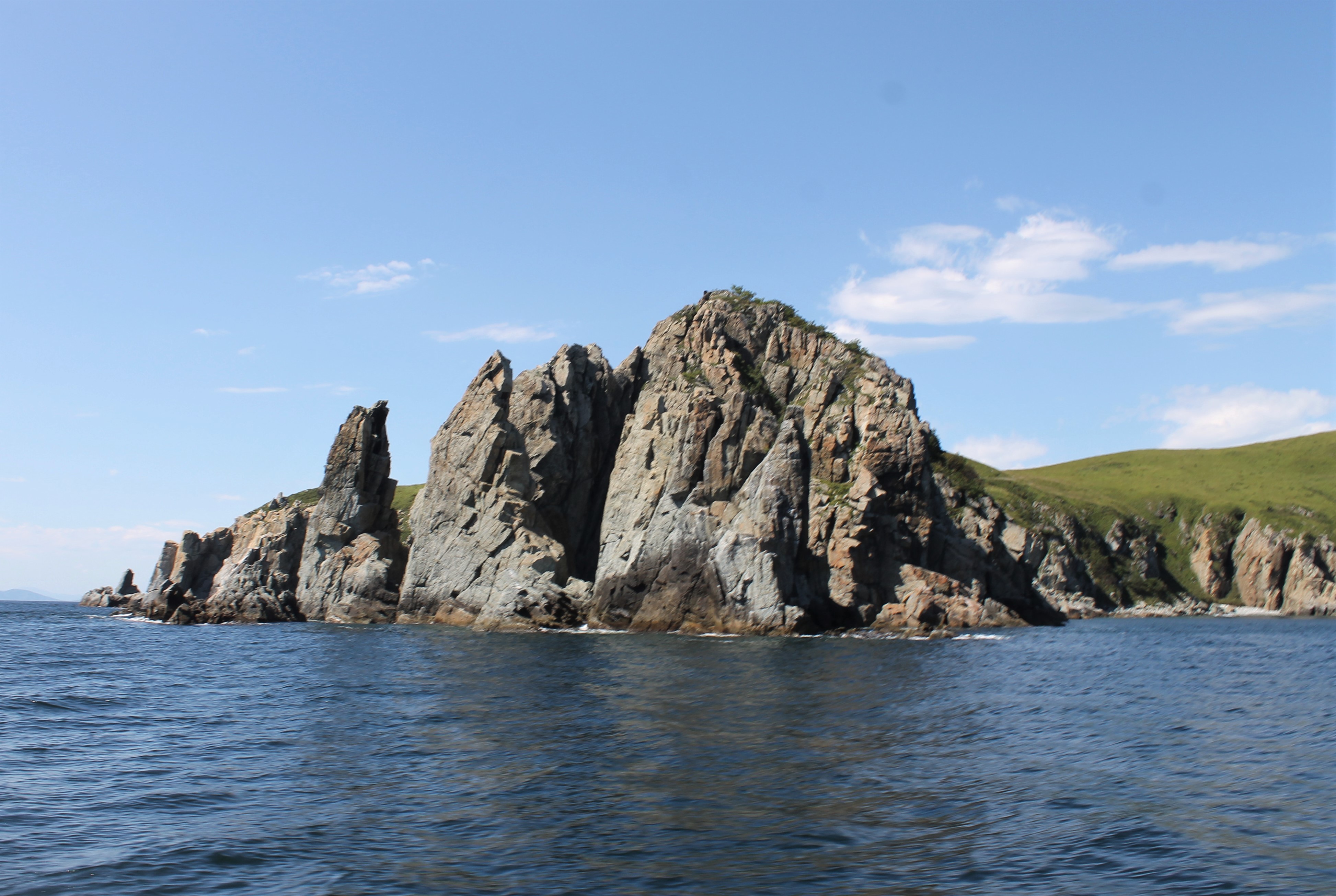 Морская экскурсия Полуостров Гамова + отдых на пляже - маяк, сосны и ларги (11/13)