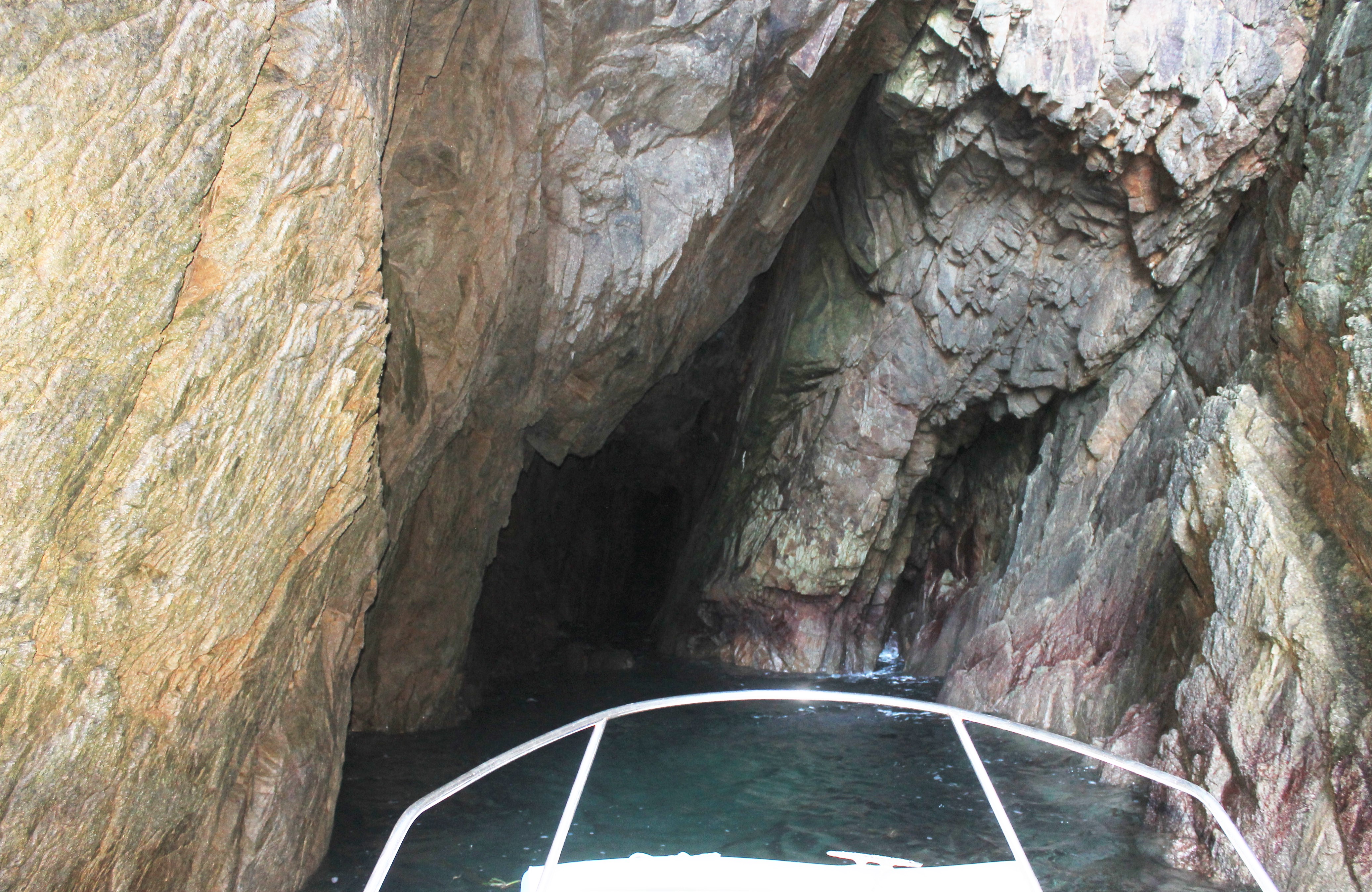 Морская экскурсия Полуостров Гамова + отдых на пляже - маяк, сосны и ларги (2/13)