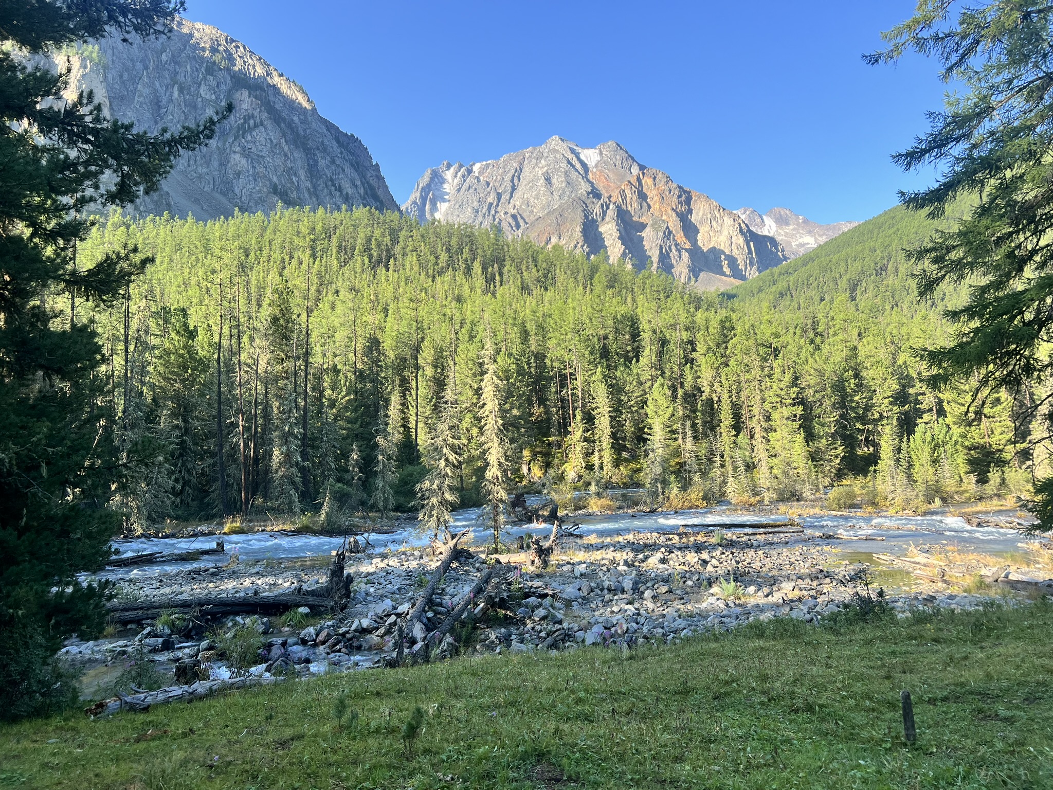 Треккинг в долину реки Маашей, к Шавлинским и Каракабакским озерам (25/30)