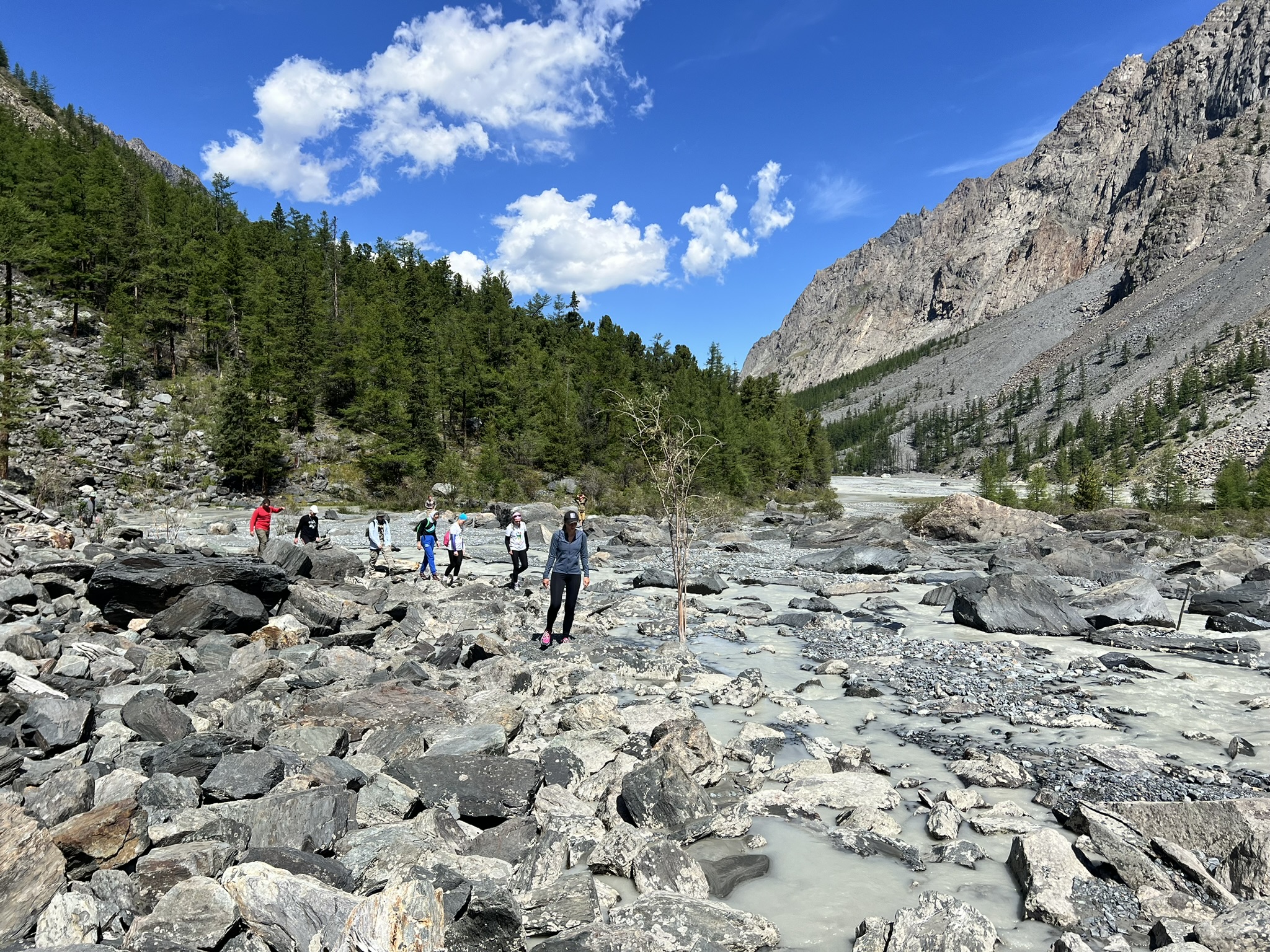Треккинг в долину реки Маашей, к Шавлинским и Каракабакским озерам (6/30)