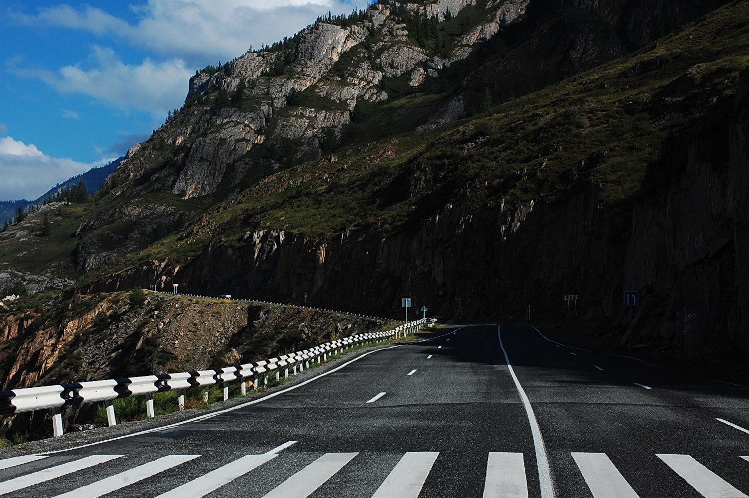 Треккинг в долину реки Маашей, к Шавлинским и Каракабакским озерам (2/30)