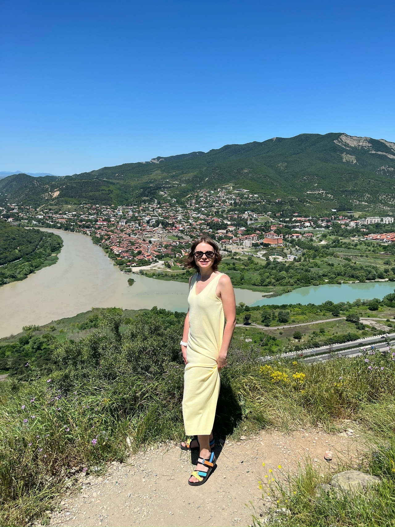 Любовь и Грузия (11/28)