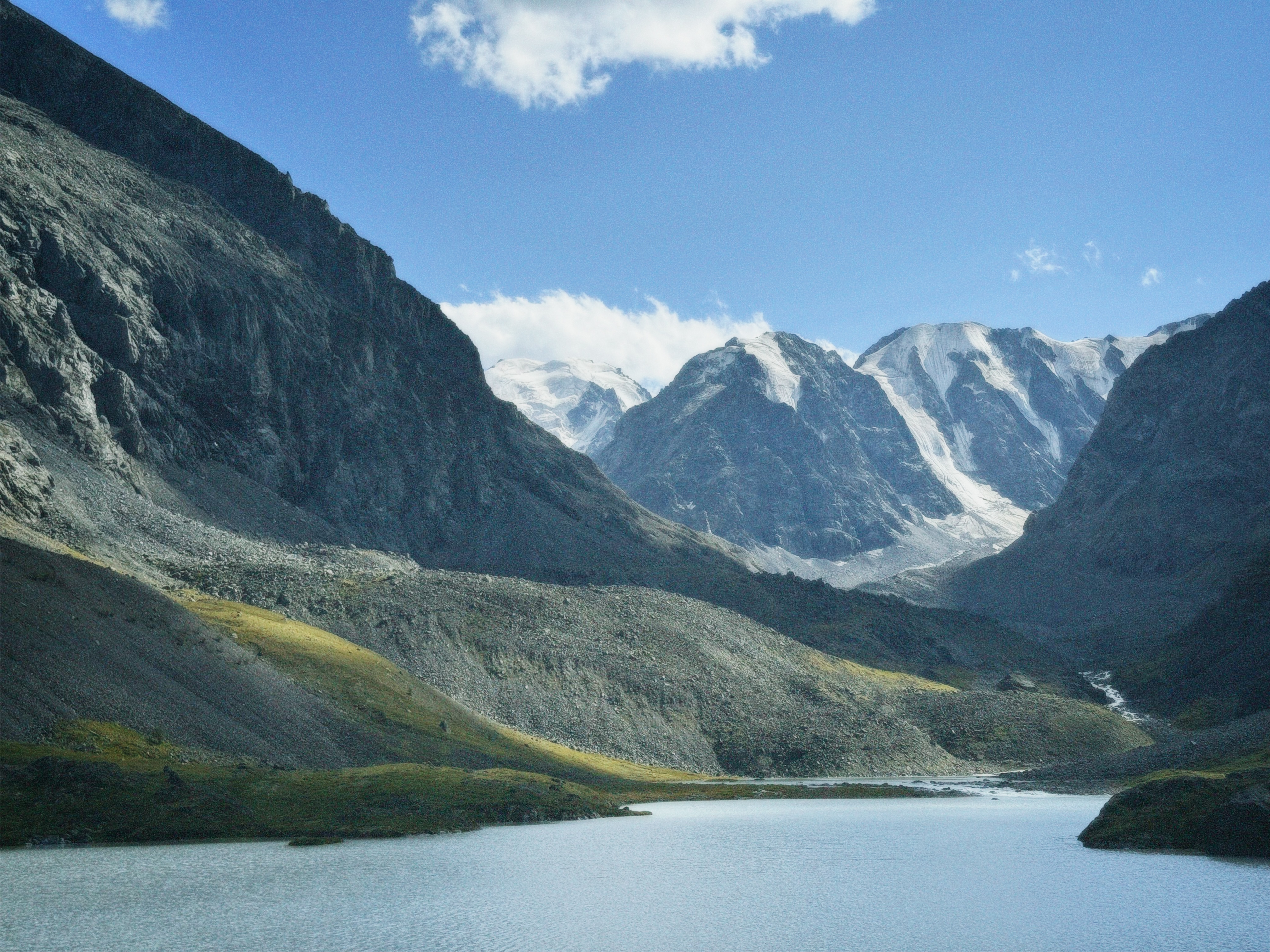 Треккинг в долину реки Маашей, к Шавлинским и Каракабакским озерам (14/30)