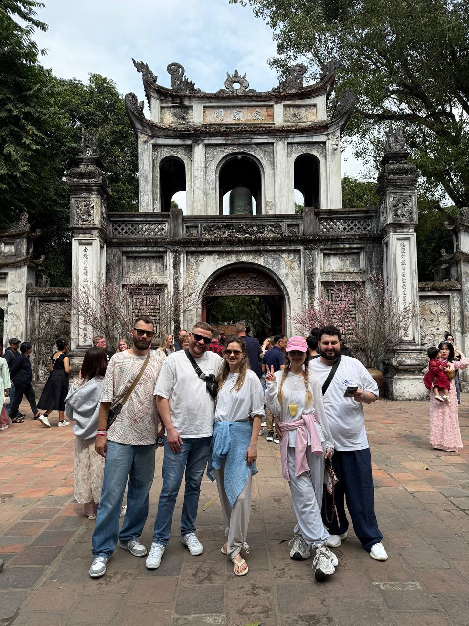 Две легенды Азии: Вьетнам и Камбоджа (7/45)