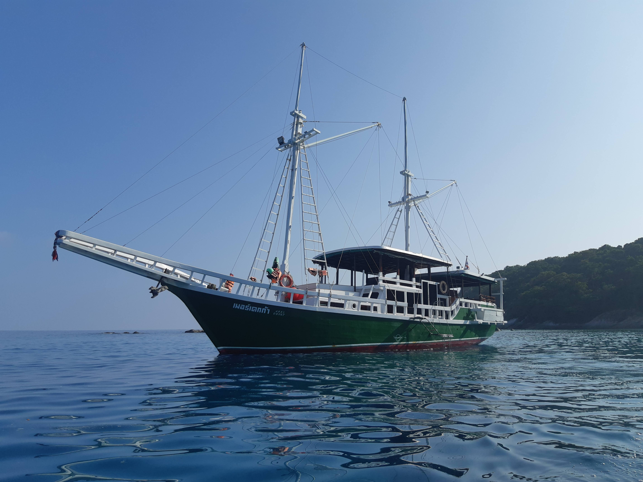Под парусами индонезийского финиси  за поиском сокровищ в Таиланде! (8/17)