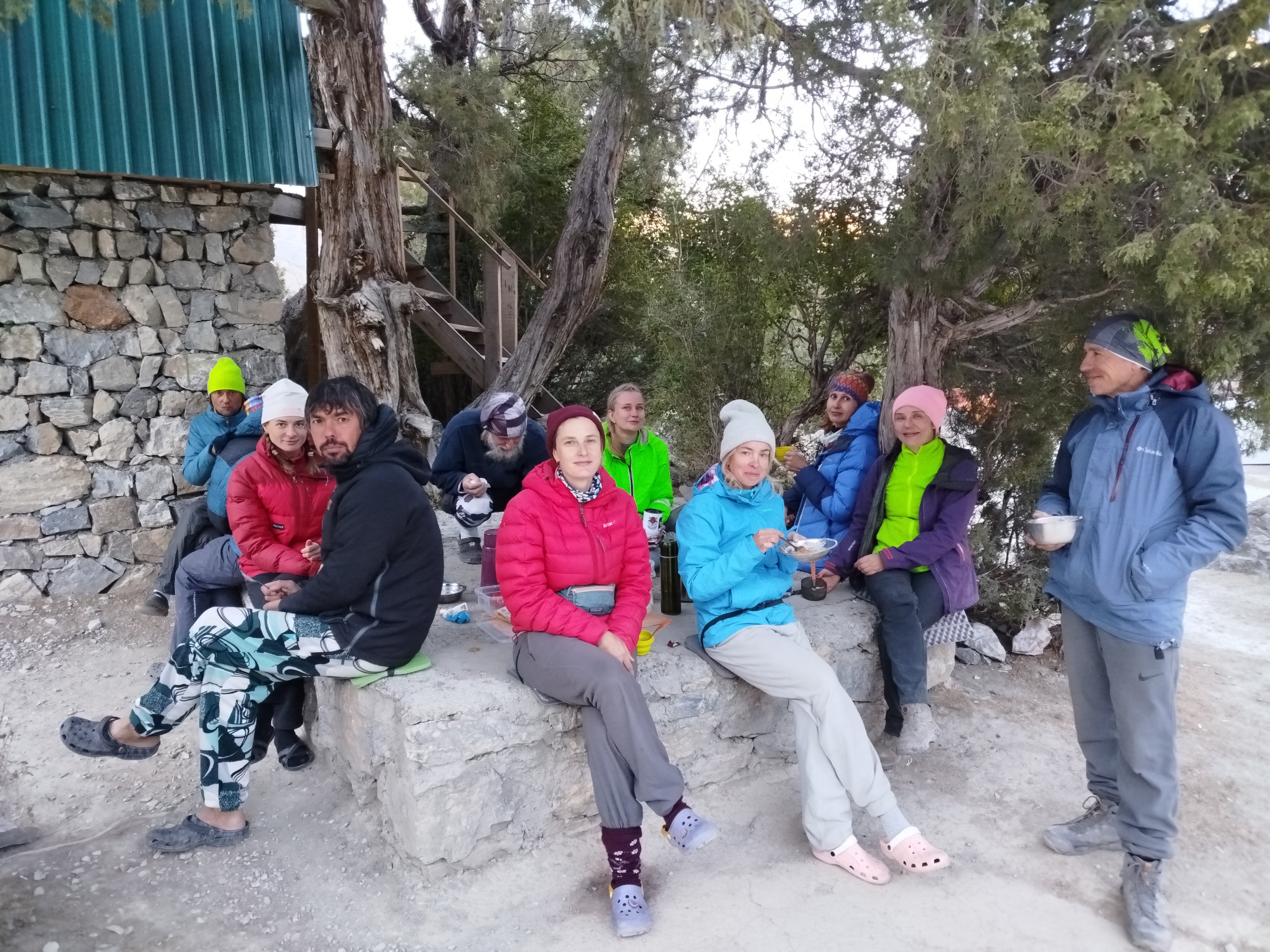 Фанские горы с восхождением на Замок 5020 м и Энергию 5132 м (10/31)