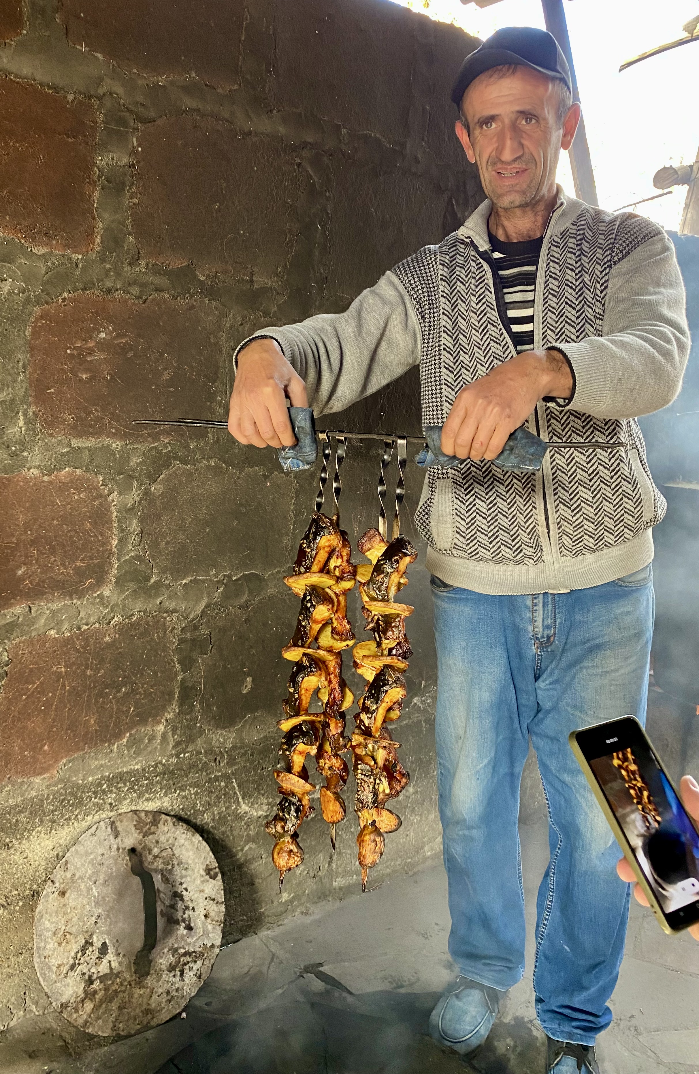 Джан-трип: Армения между храмами и тостами (46/52)