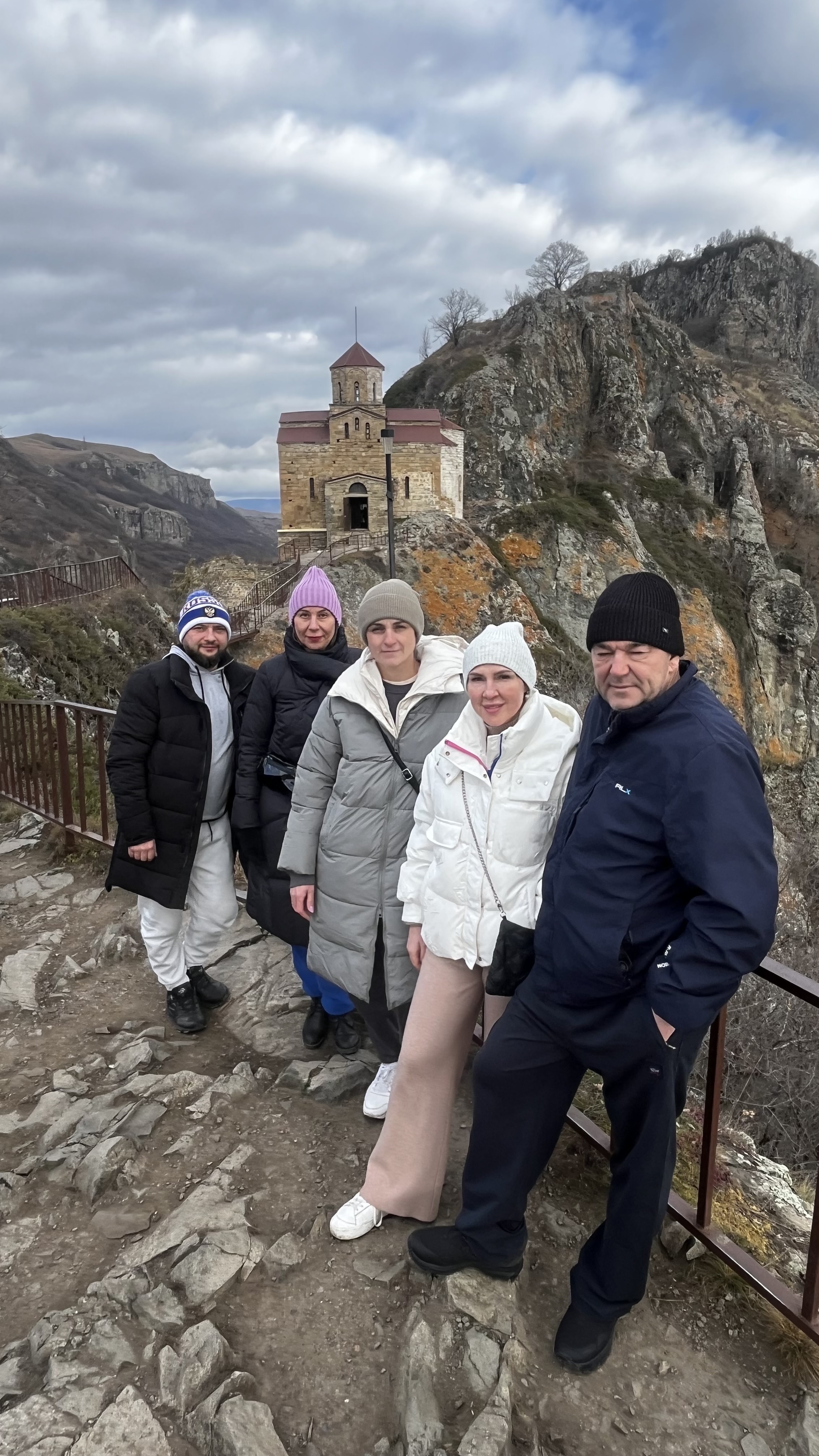 Джип  тур  в изюминку Кавказа  Домбай (26/34)