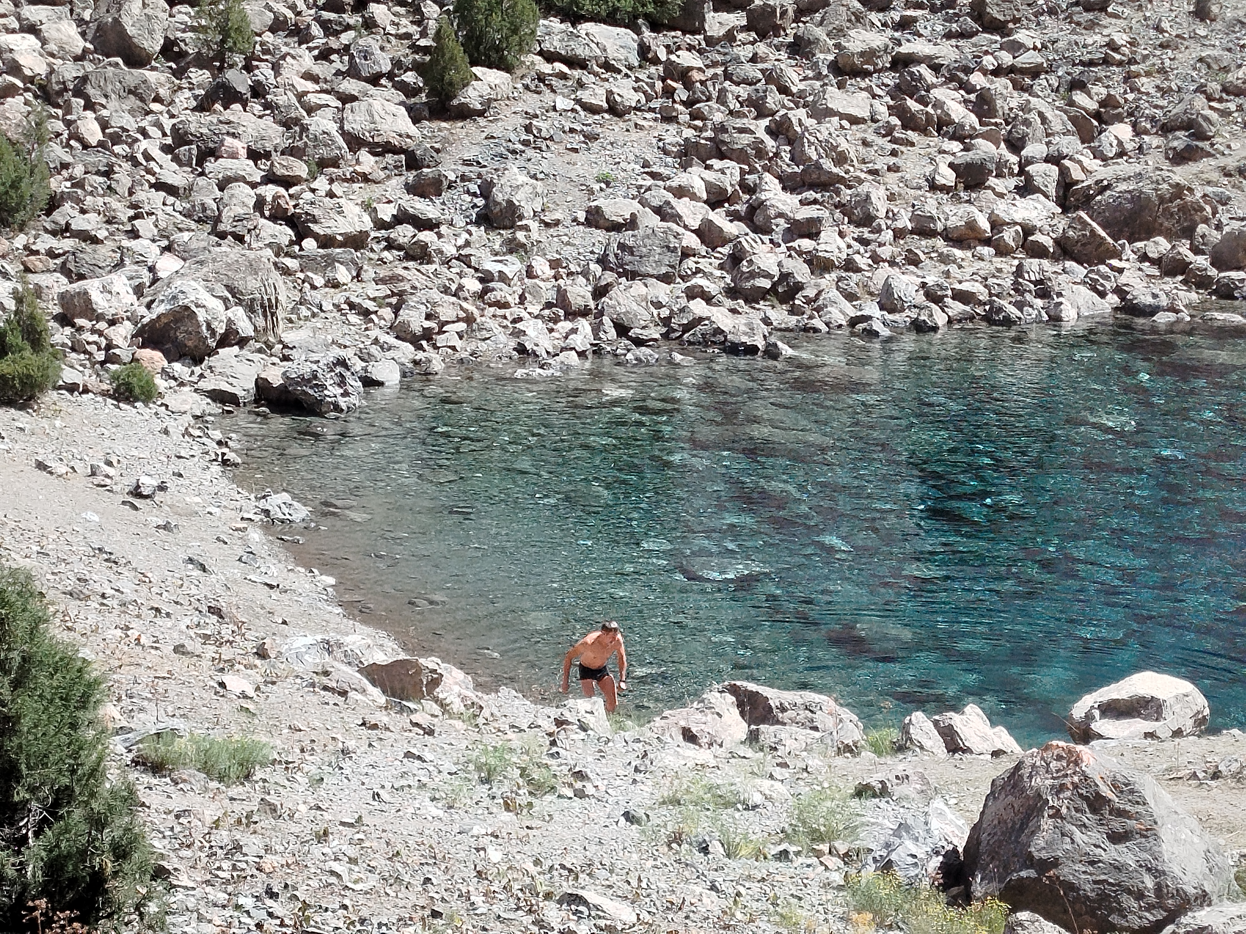 Фанские горы с восхождением на Замок 5020 м и Энергию 5132 м (12/31)