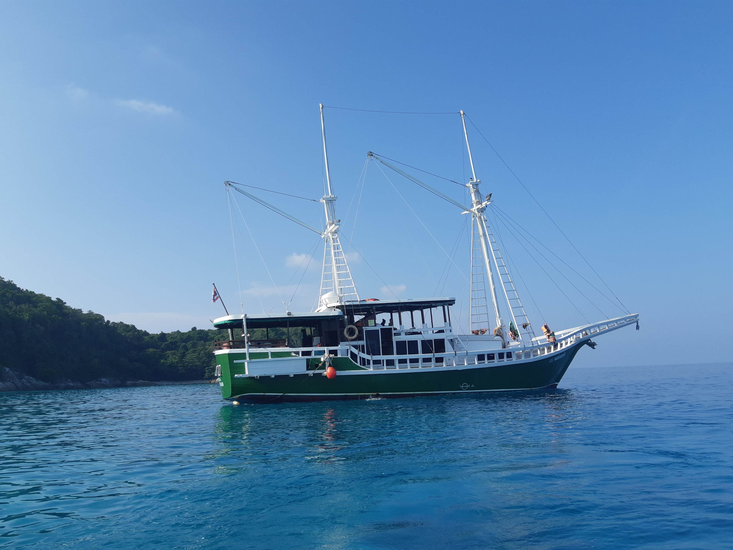 Под парусами индонезийского финиси  за поиском сокровищ в Таиланде! (10/17)