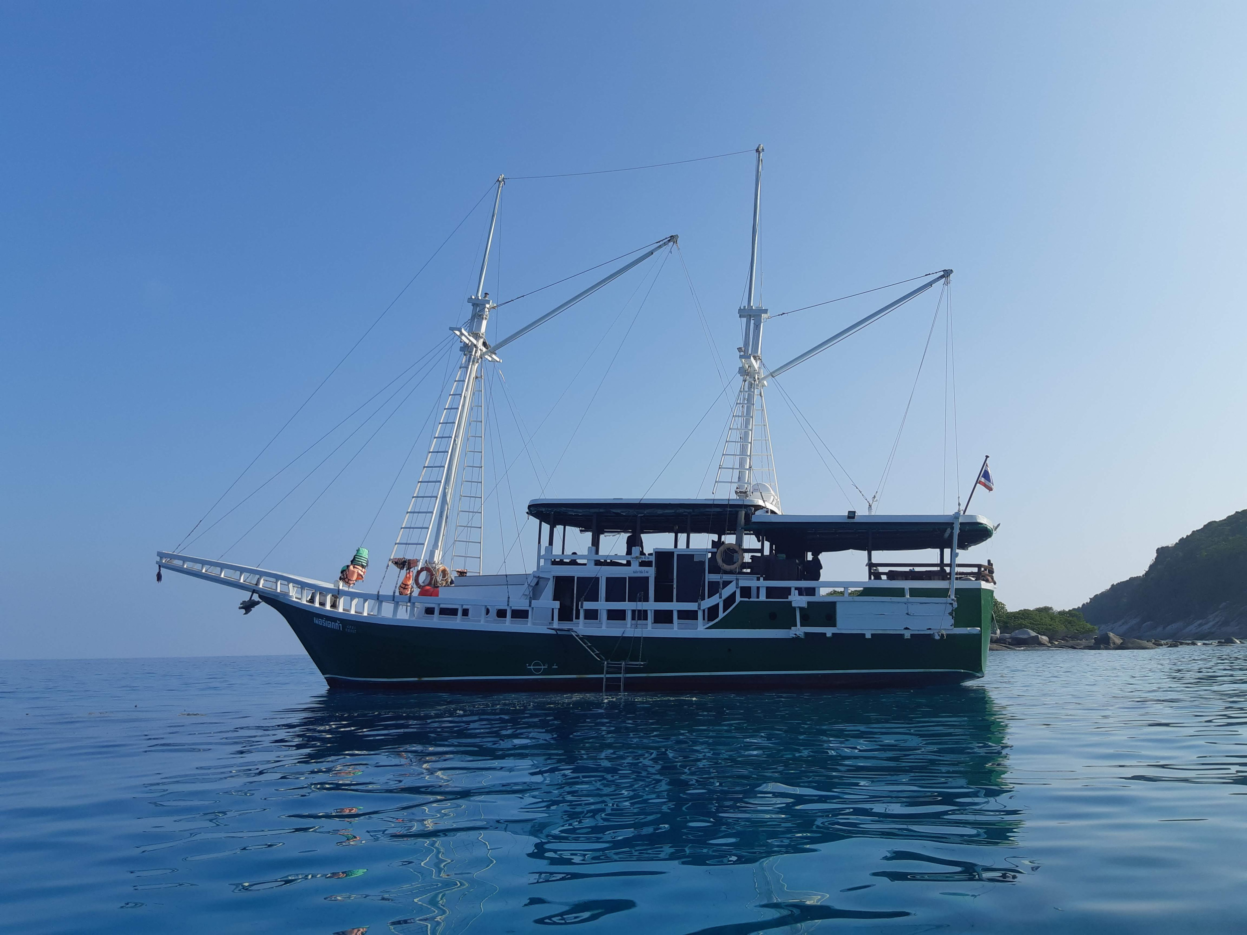 Под парусами индонезийского финиси  за поиском сокровищ в Таиланде! (13/17)