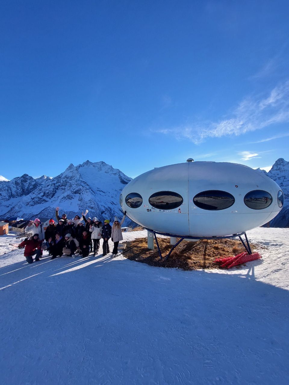 Точки притяжения: Эльбрус, Домбай, голубые озера Балкарии (5/12)