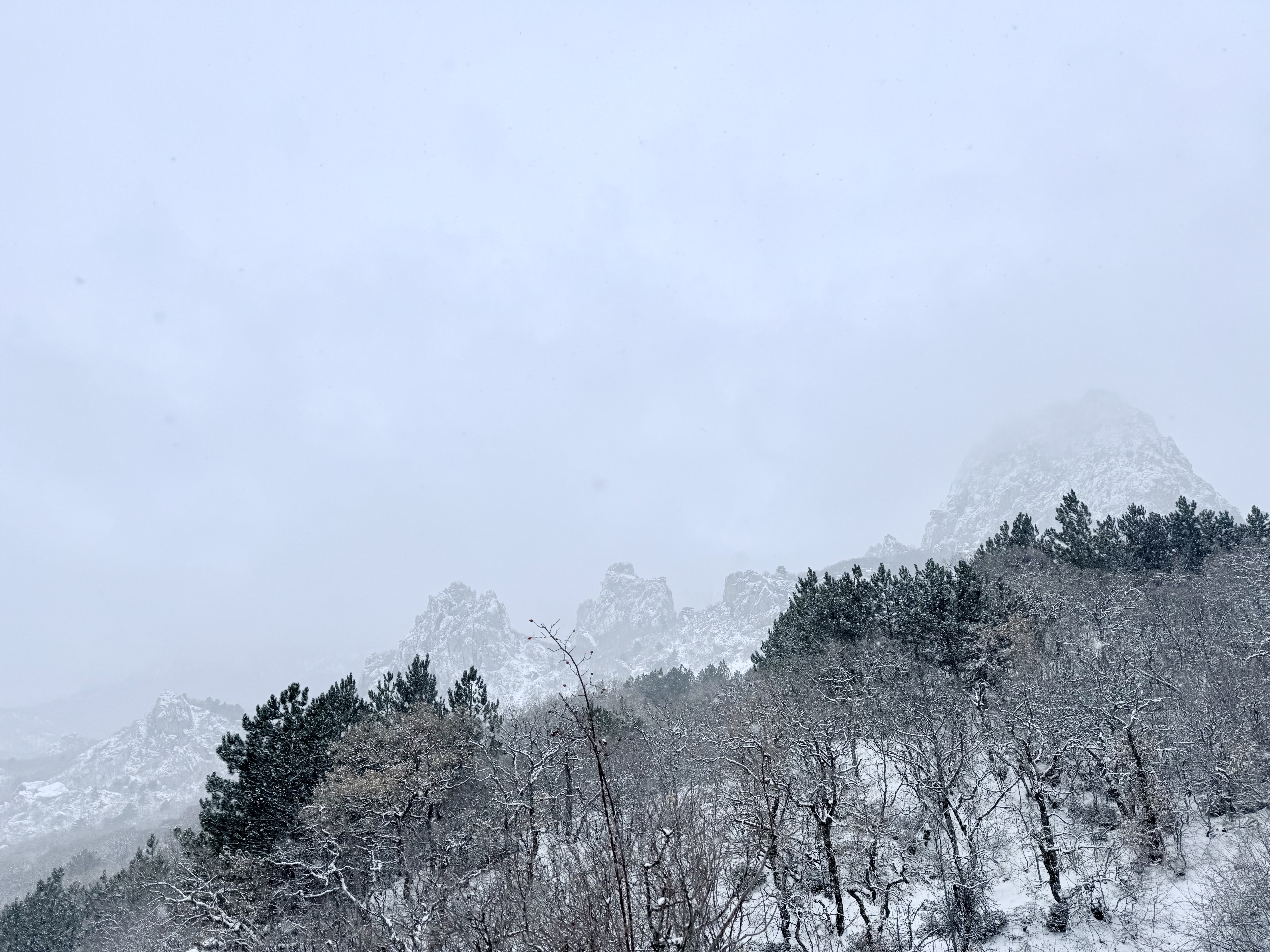 Биюк-Исар место, где скалы хранят эхо древних народов (13/13)