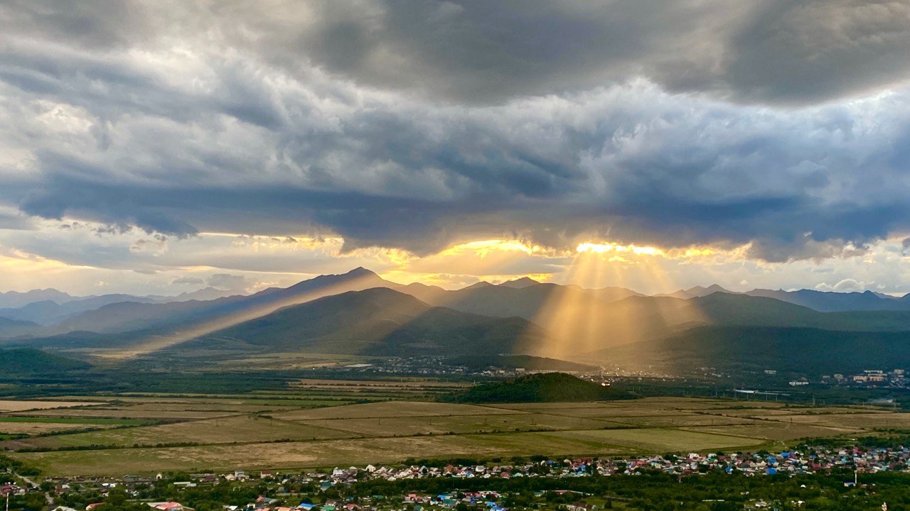 Активная Камчатка и Северные Курилы