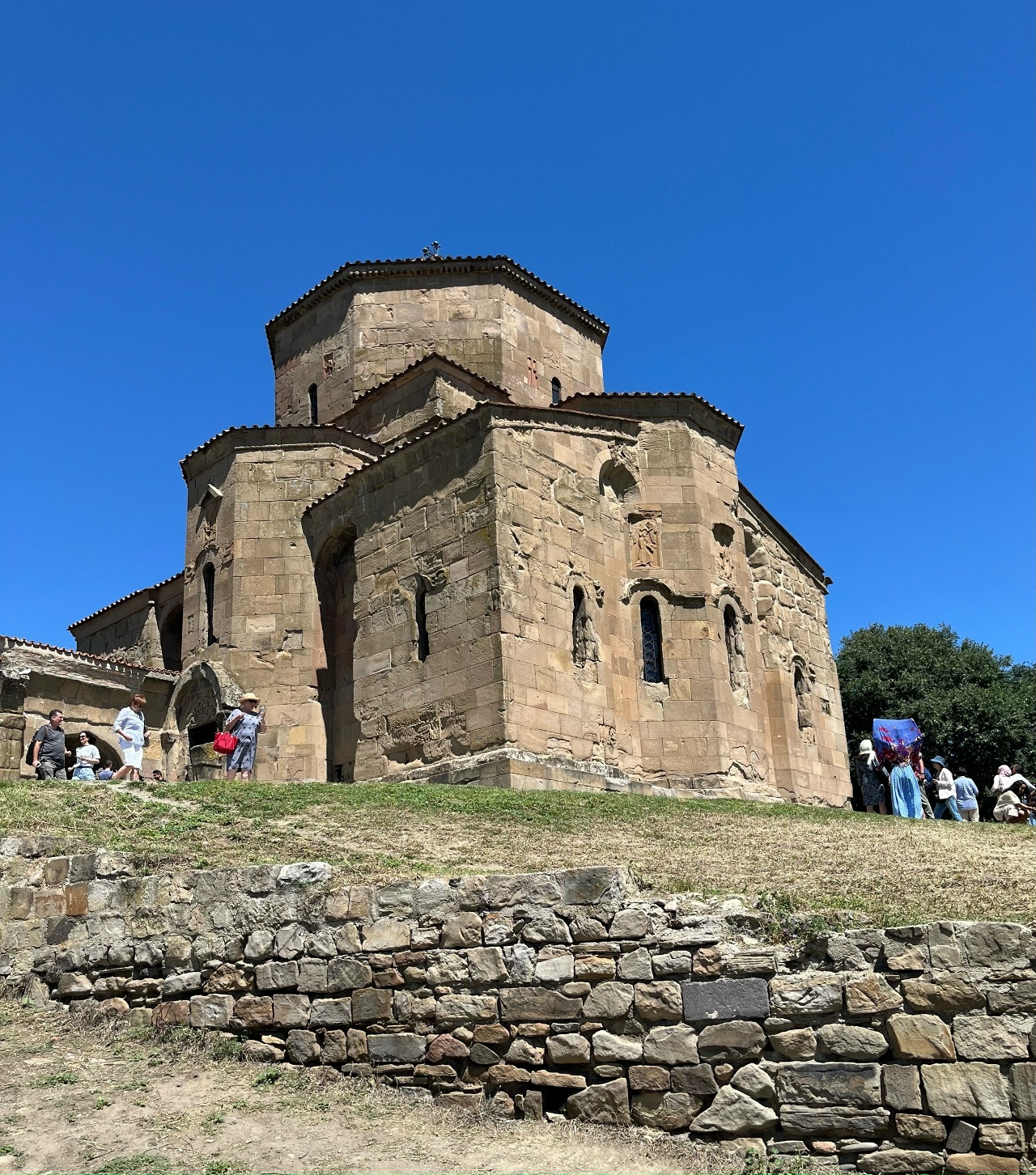 Любовь и Грузия (15/28)