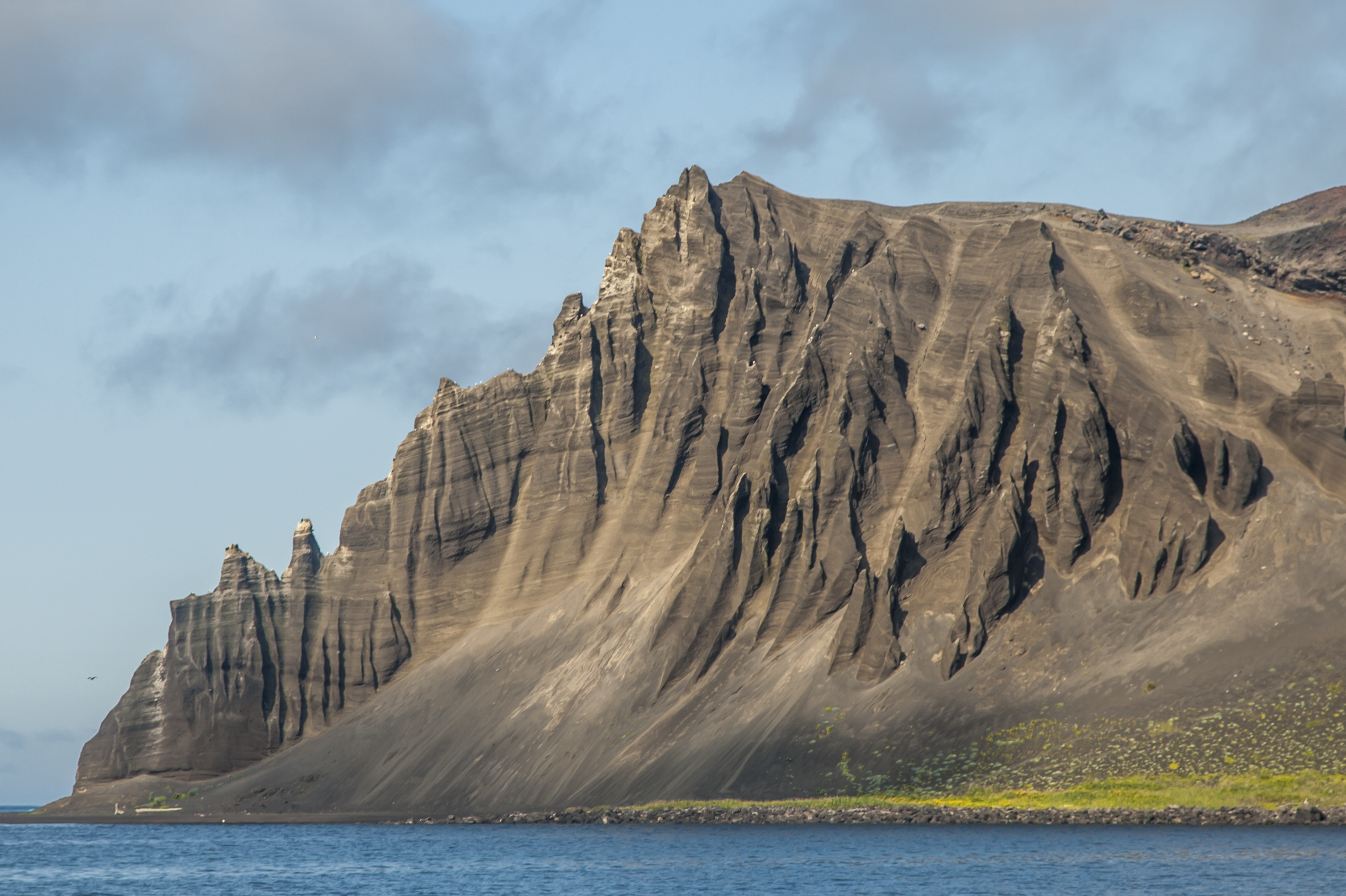Северные Курилы. Экспедиция к острову Онекотан (38/46)