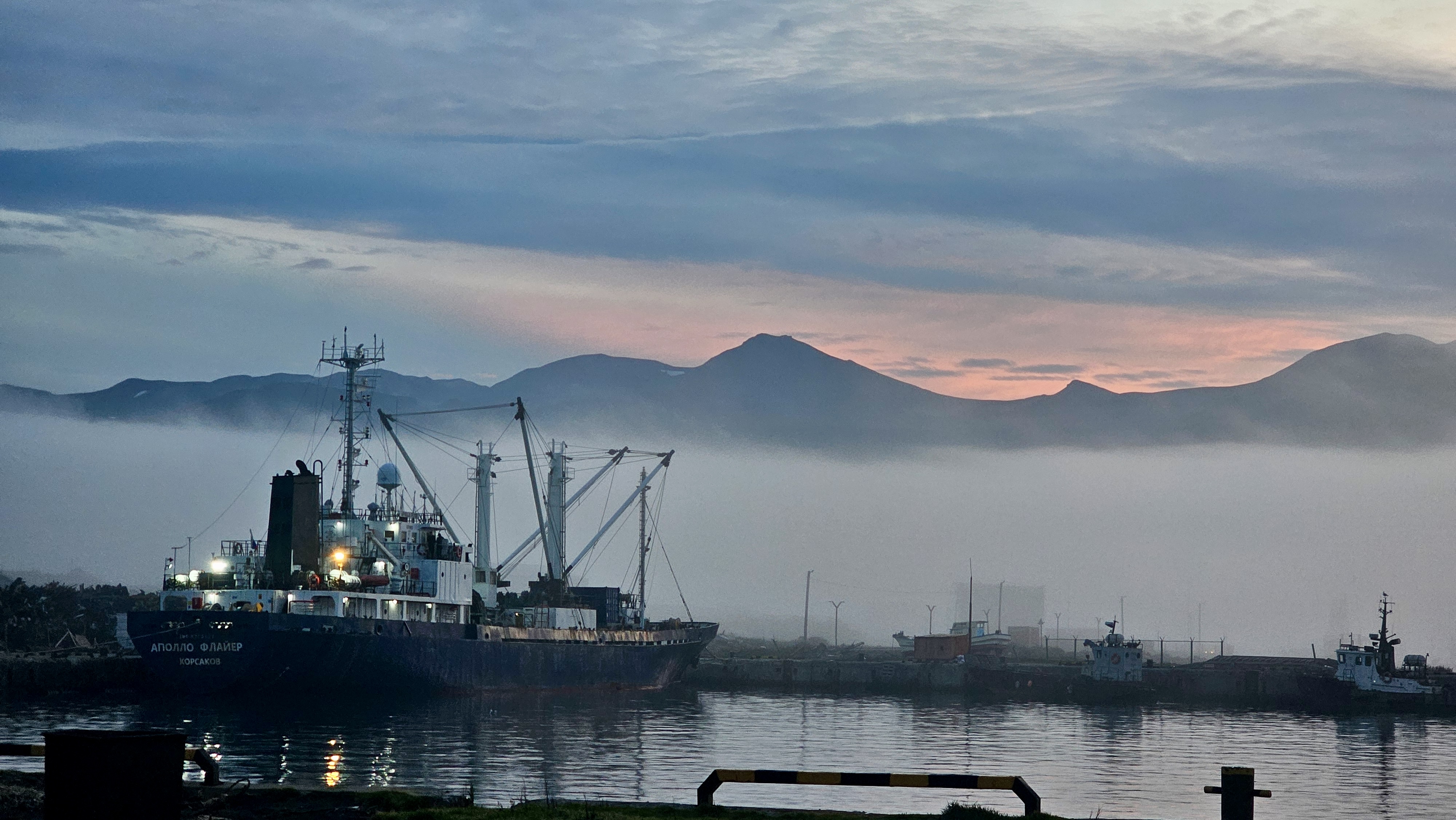 Северные Курилы. Экспедиция к острову Онекотан (23/46)