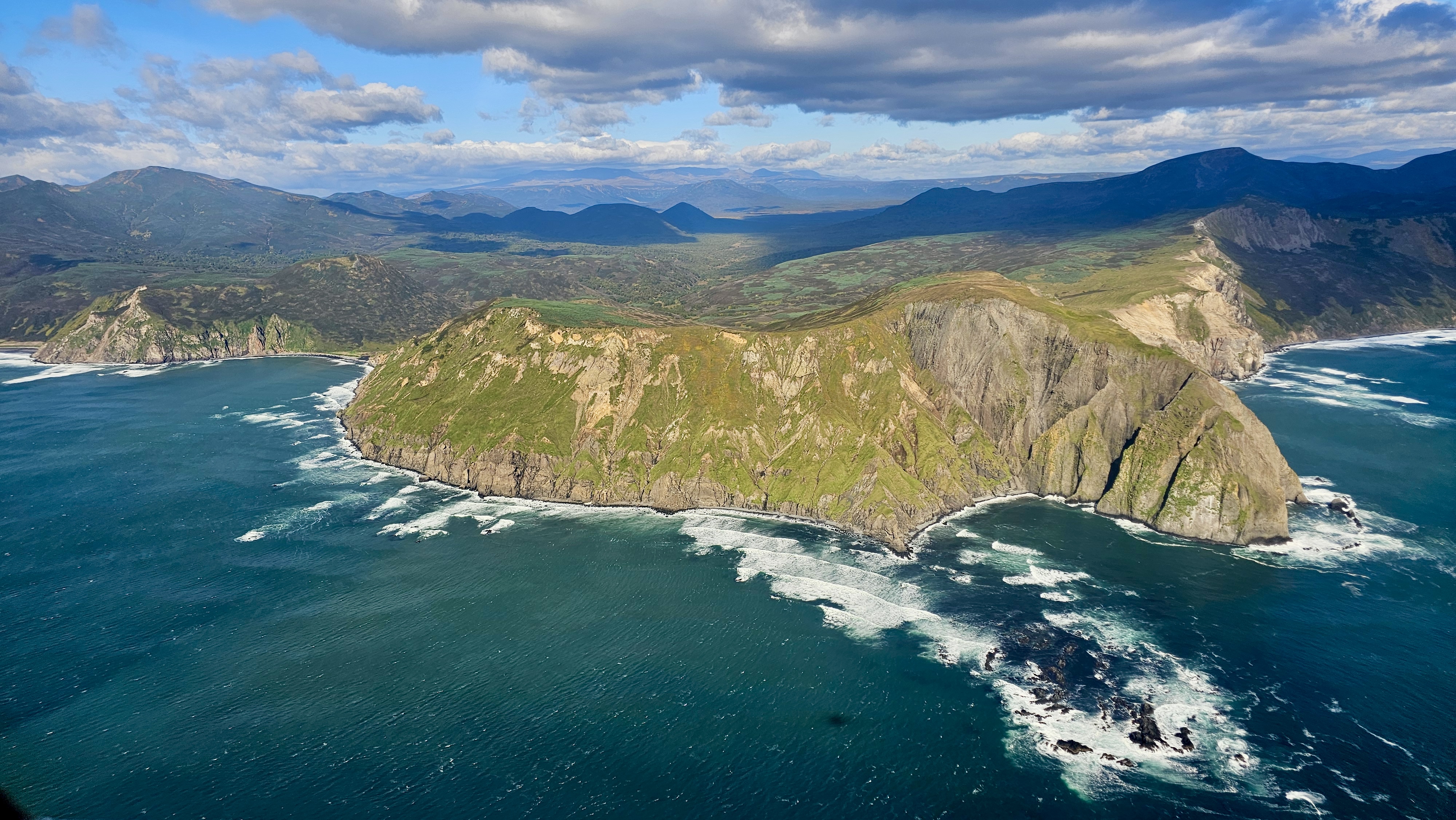 Северные Курилы. Экспедиция к острову Онекотан (21/46)