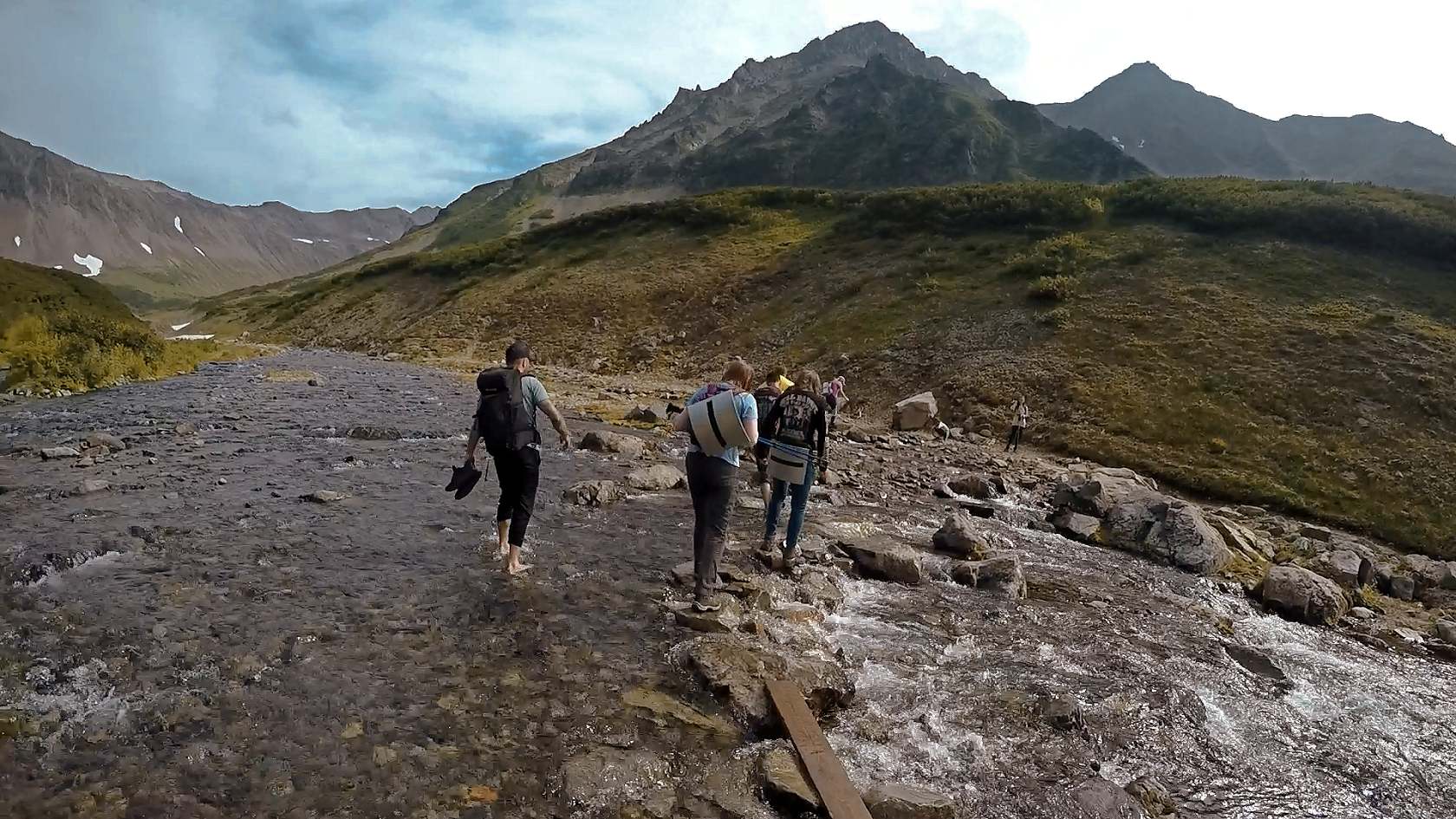 Тропы, водопады и цирк горного массива Вачкажец  миниатюрный Алтай на Камчатке (6/20)