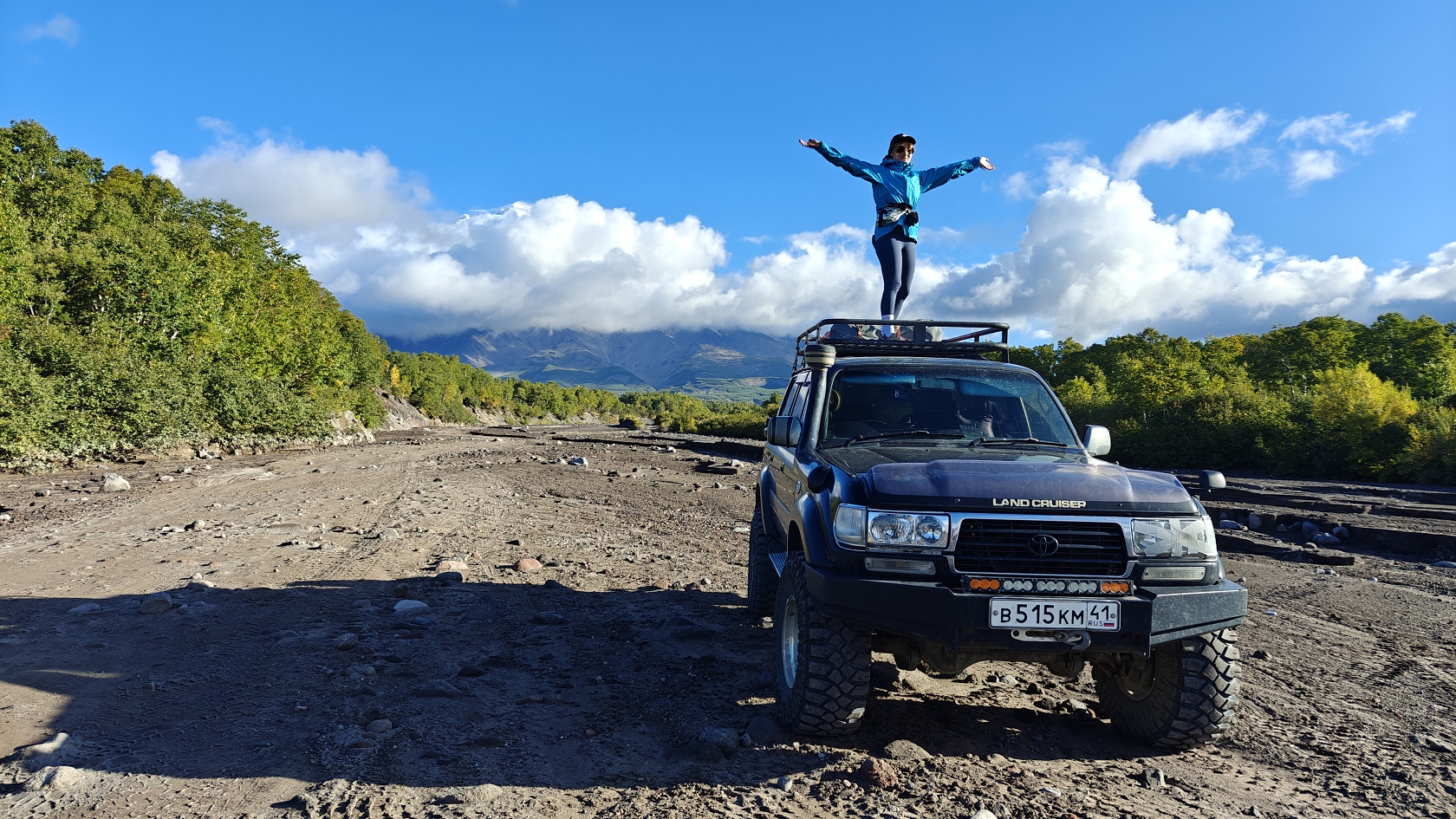 Прогулка к экструзии Верблюд и вулканический пляж Тихого океана (3/18)