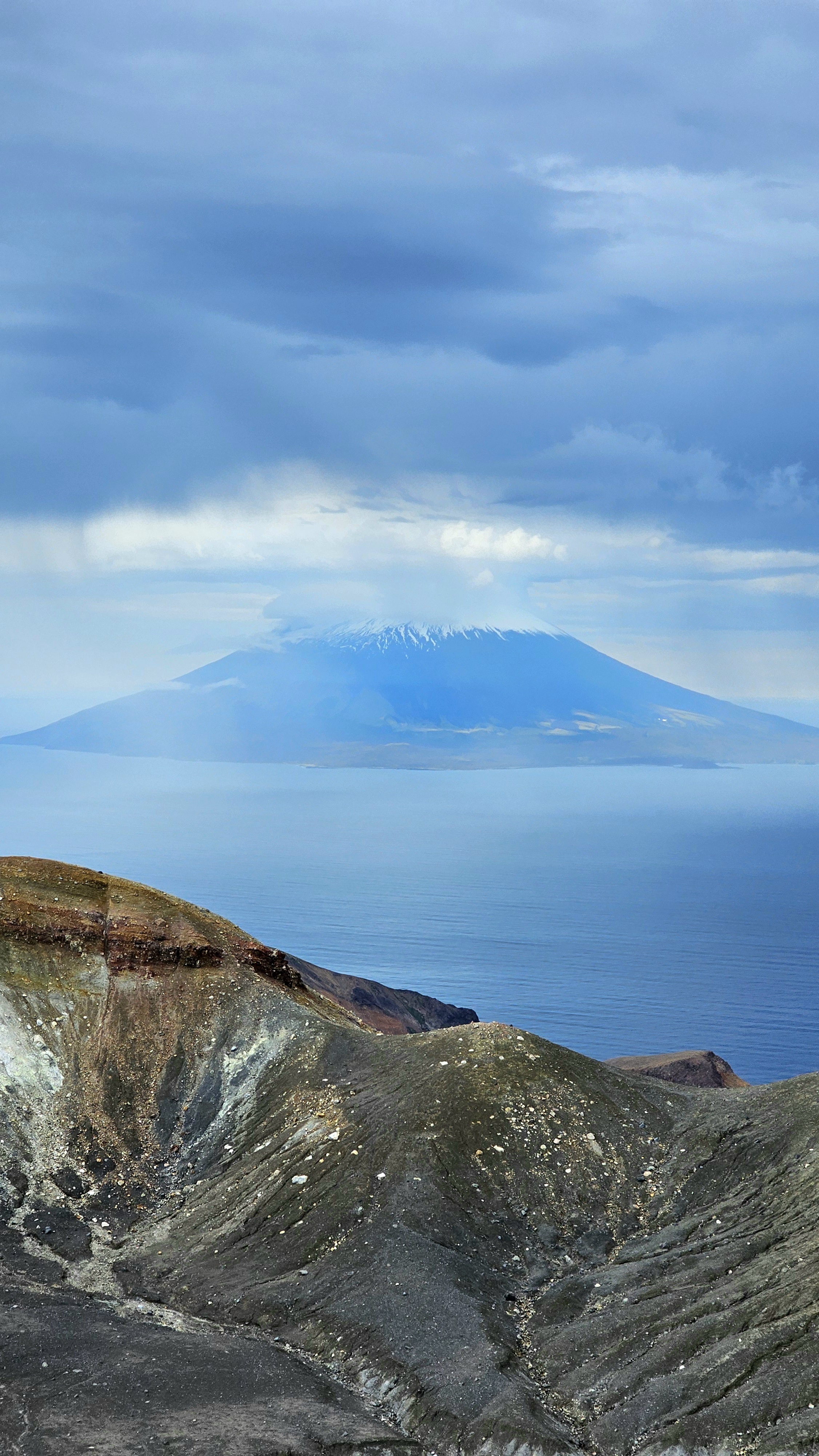 Северные Курилы. Экспедиция к острову Онекотан (7/46)