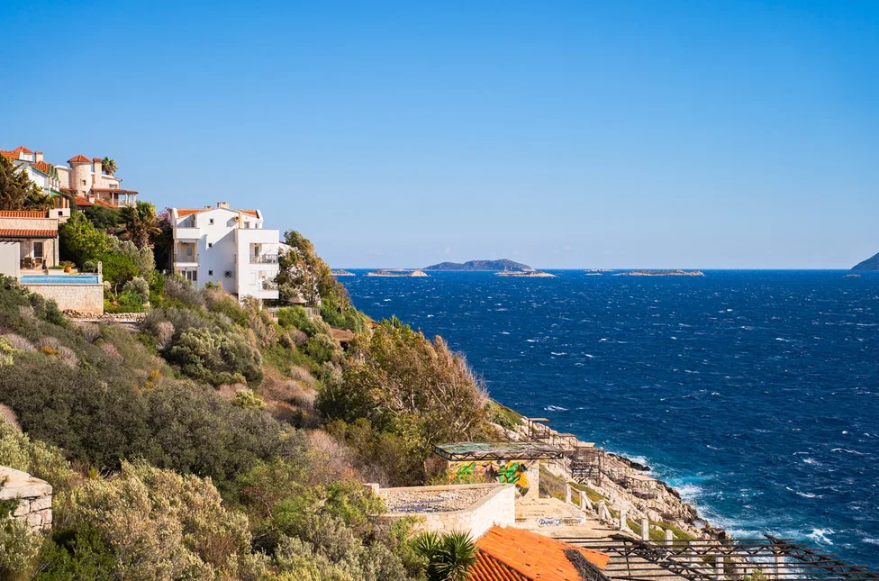 Капуташ, Патара, Кабак