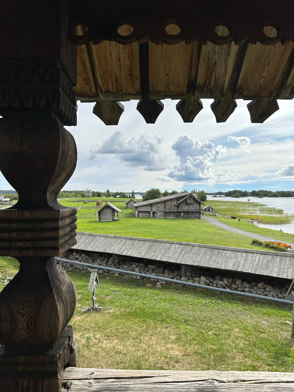 Петрозаводск, Кижи на метеоре через Онежское озеро