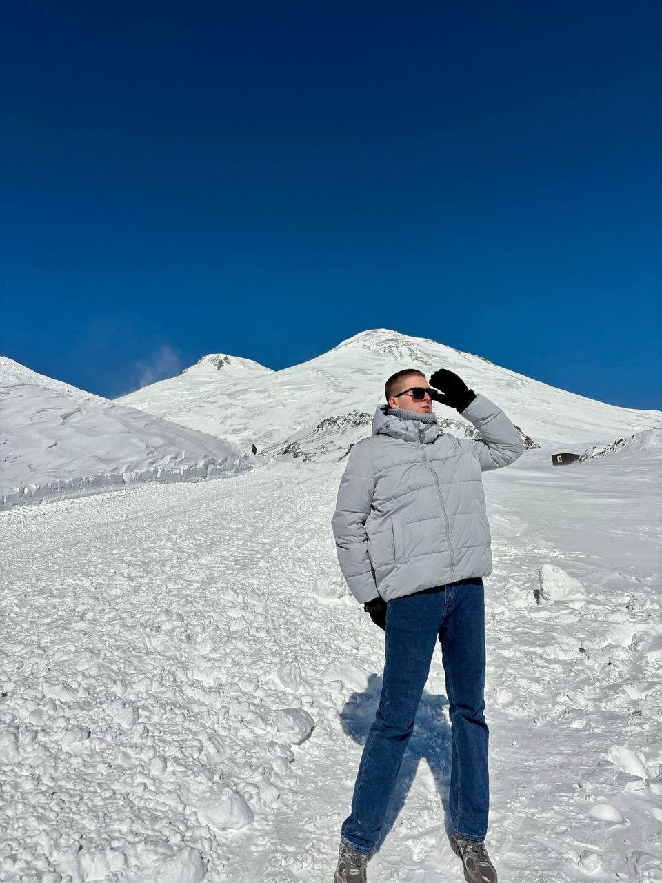 Обзорная экскурсия из Ессентуков В гости к седому Эльбрусу (1/11)