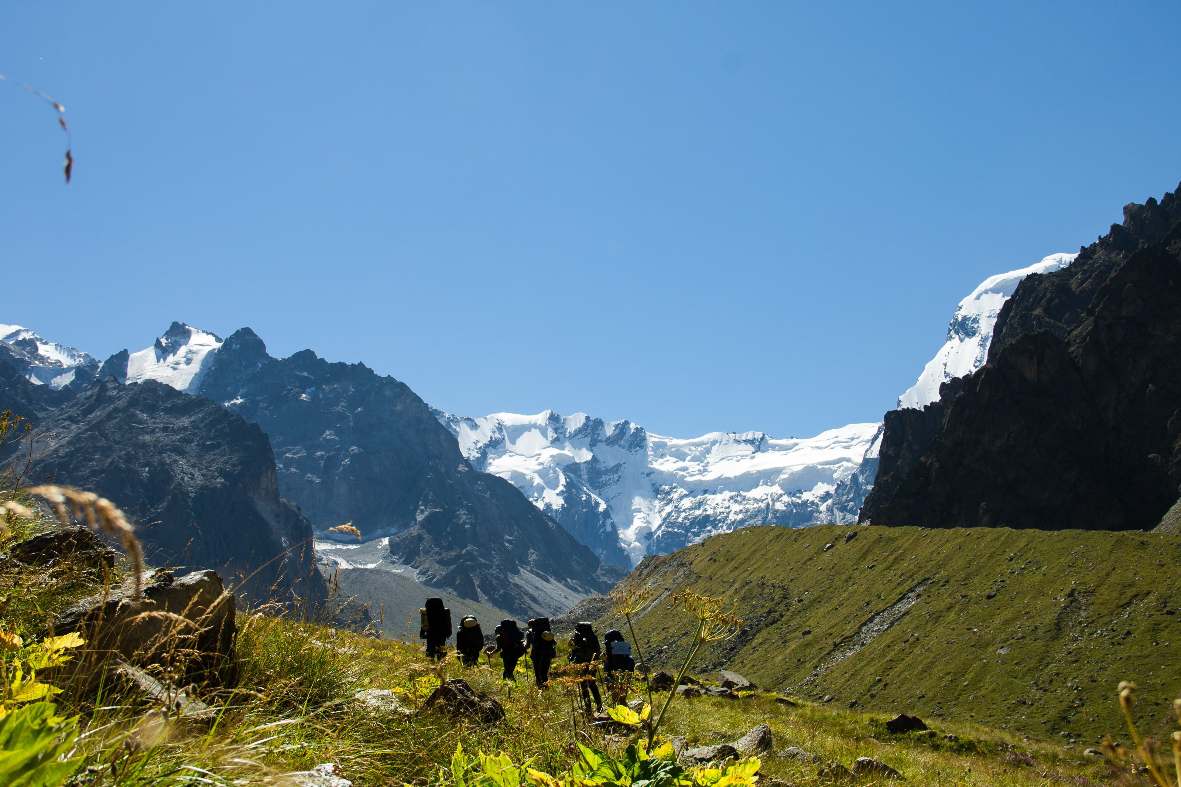Горы зовут - комфортный трекинг по Приэльбрусью