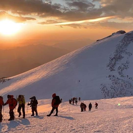 Майское восхождение на Эльбрус с Юга (22/29)