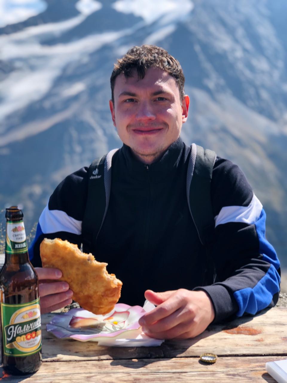 Майское восхождение на Эльбрус с Юга (10/29)