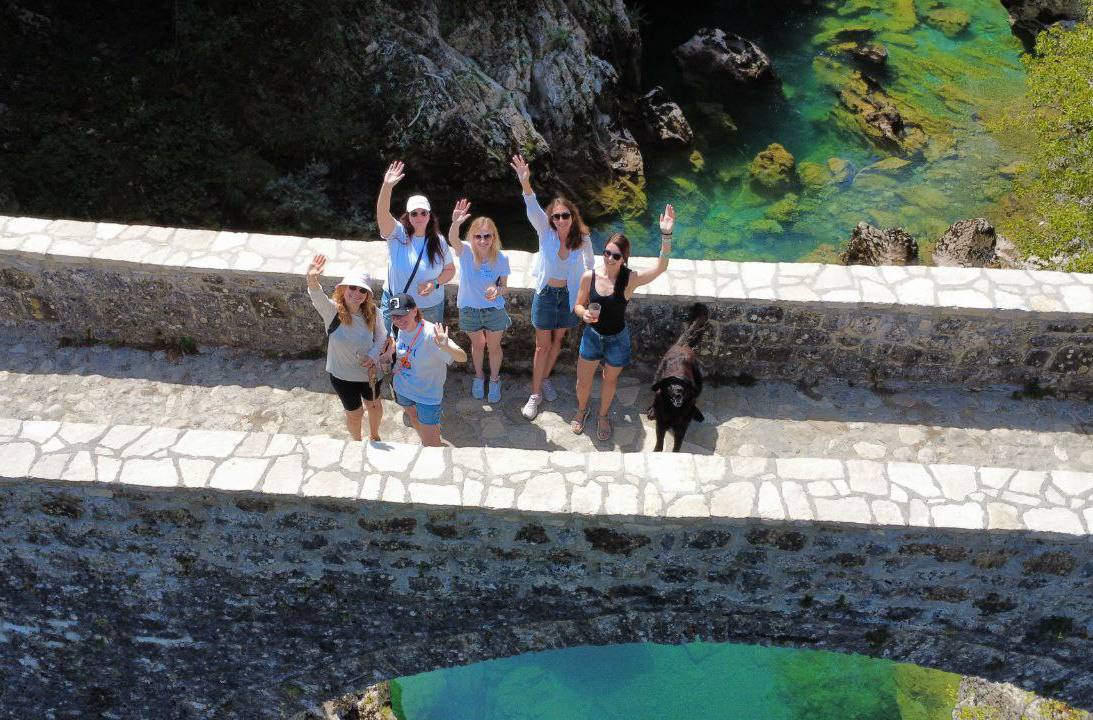 Круиз на яхте по уютной вкусной средневековой Черногории (3/15)