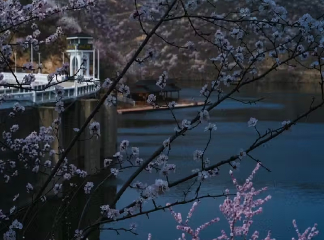 Пекин зимний: Великая стена, Губэй, Чэндэ и горы Иньшань (23/39)