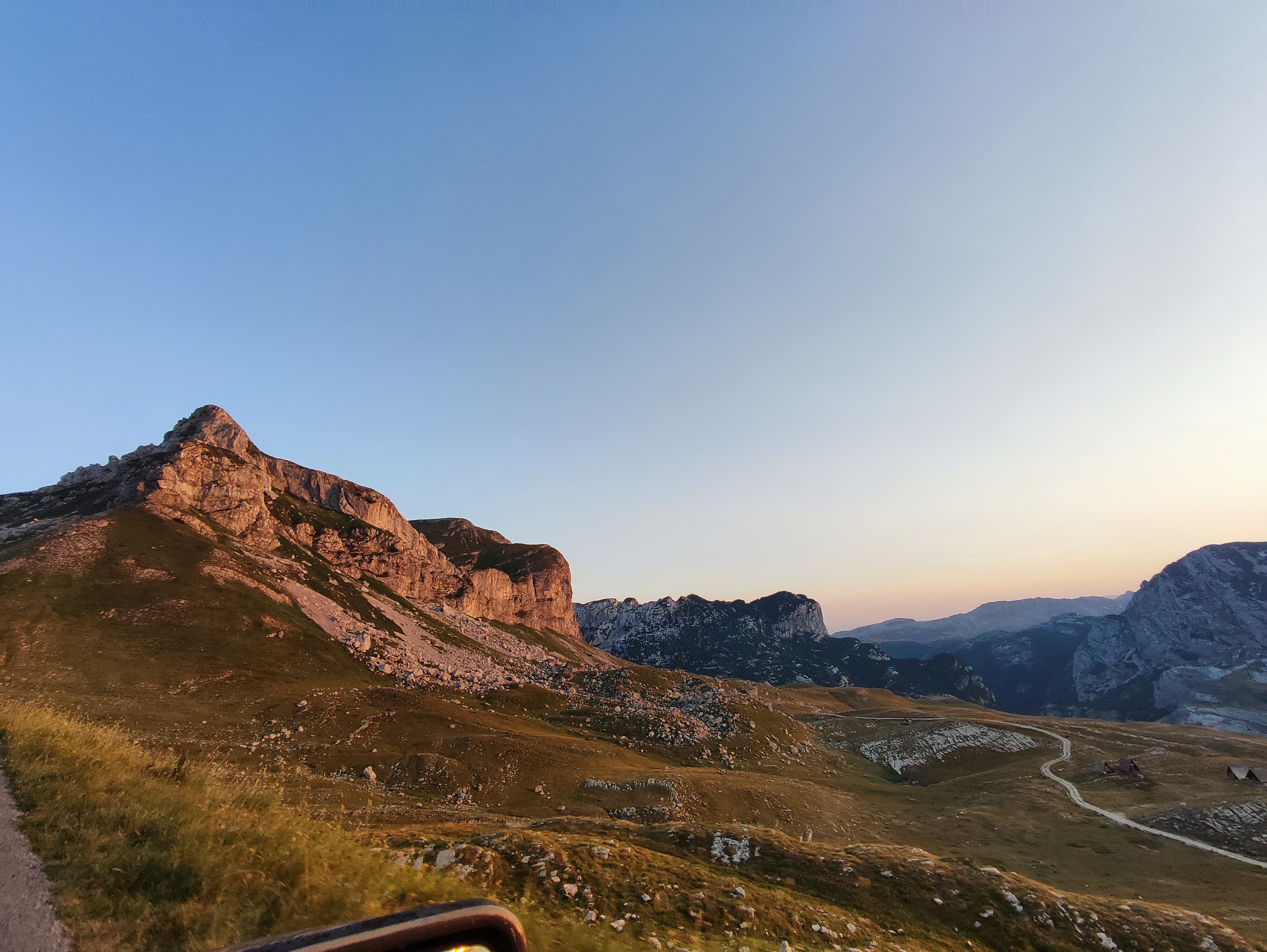 Черногория: Ваш побег от рутины в мир венецианской эстетики и заповедных гор. (28/29)
