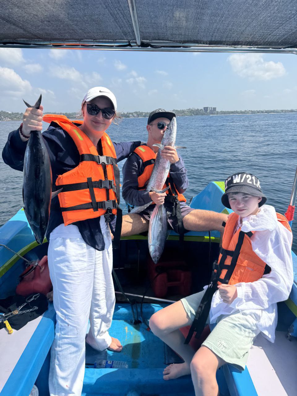 Рыбалка на Шри-Ланке - забираем из любого города Шри-Ланки (1/10)