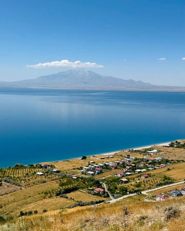 Тур к Ноевому Ковчегу. Древняя Армения и Грузия на территории Турции (1/33)