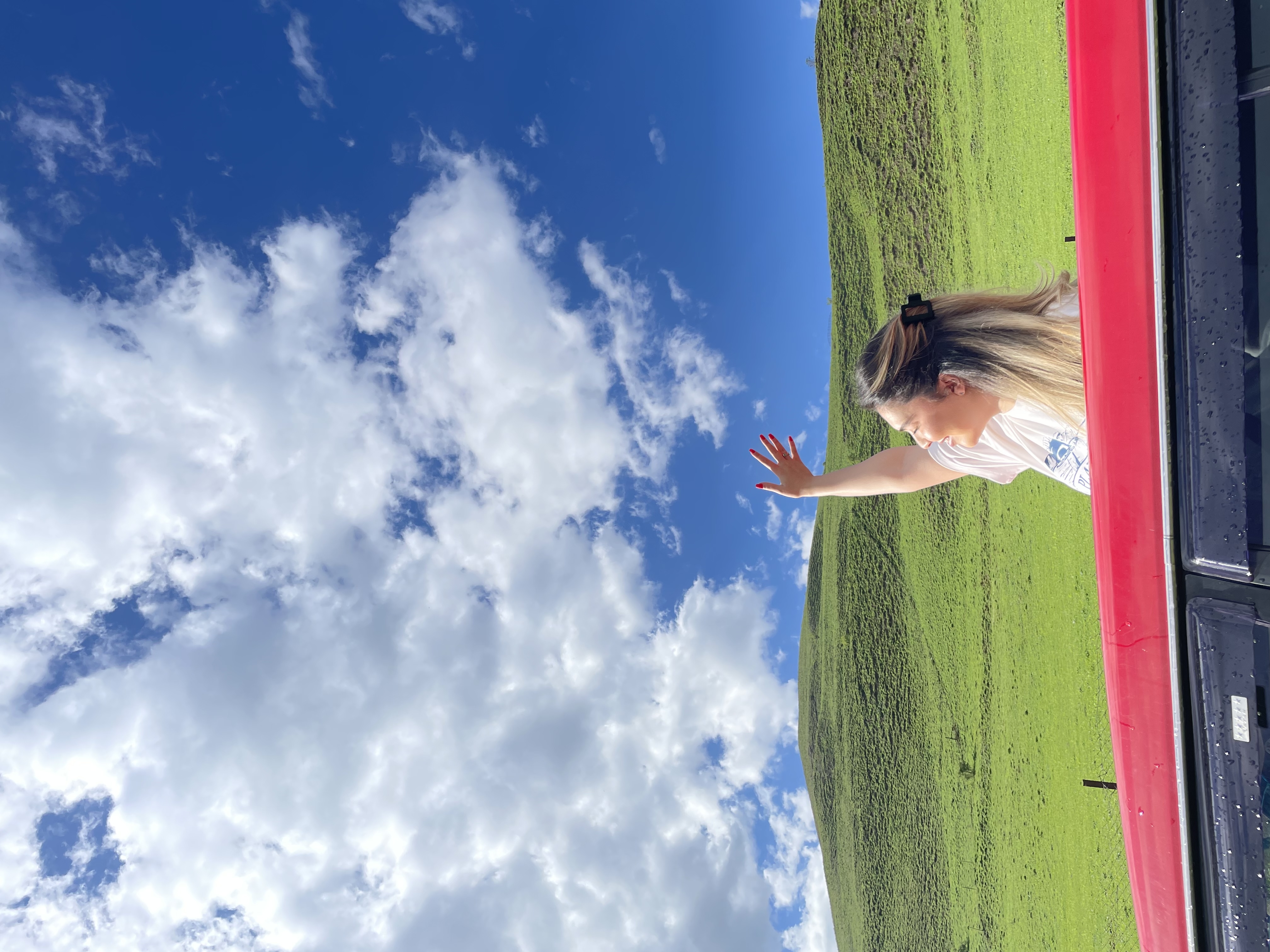 3 дня весны в Осетии с лавочкой счастья. Авторский тур.