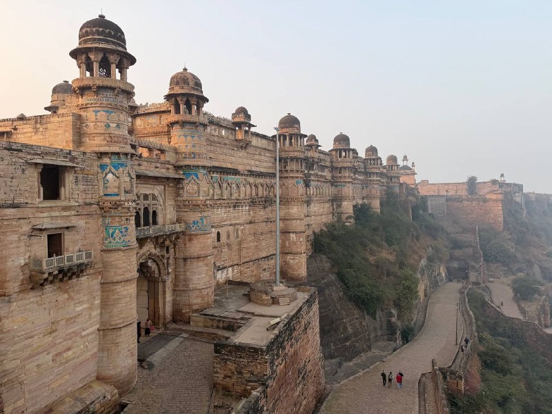 Индия — Гималаи: маршрут Джона Леннона и Далай-ламы (6/7)