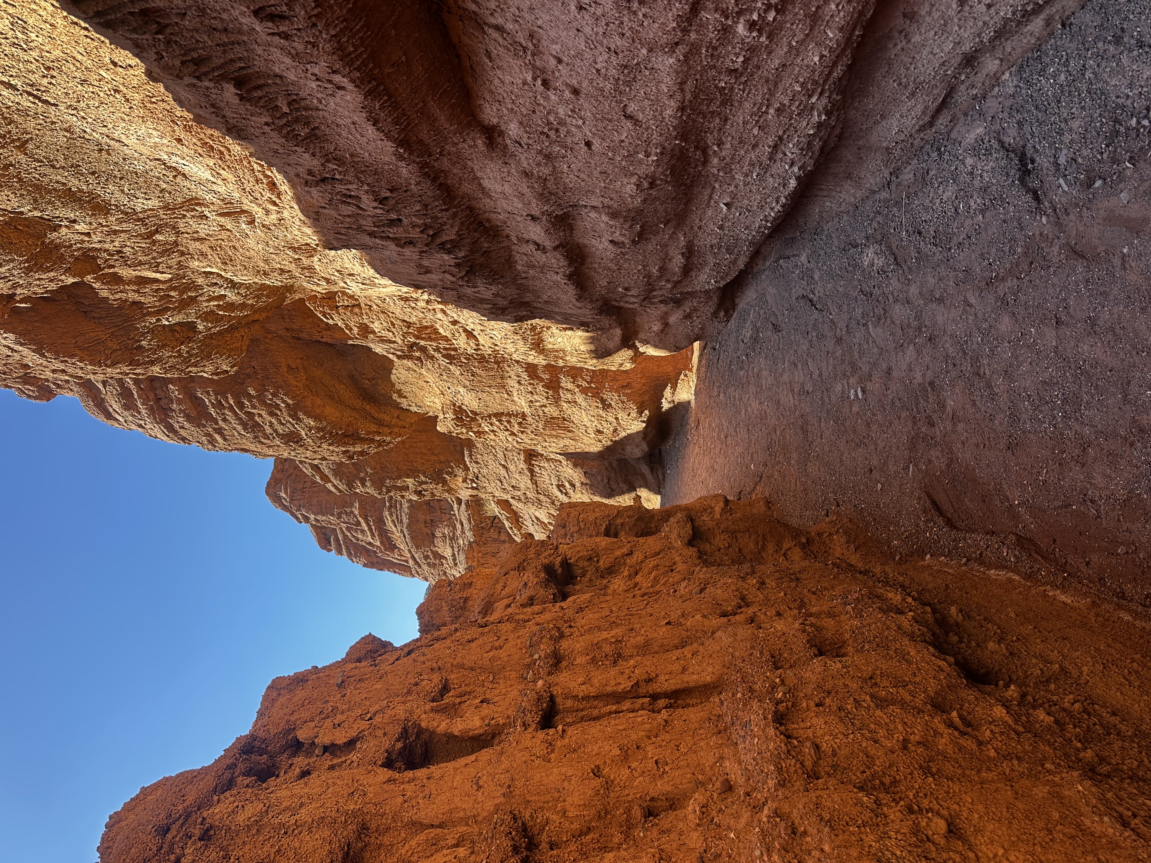 Встреча в аэропорту, и отправления на Сон-Куль