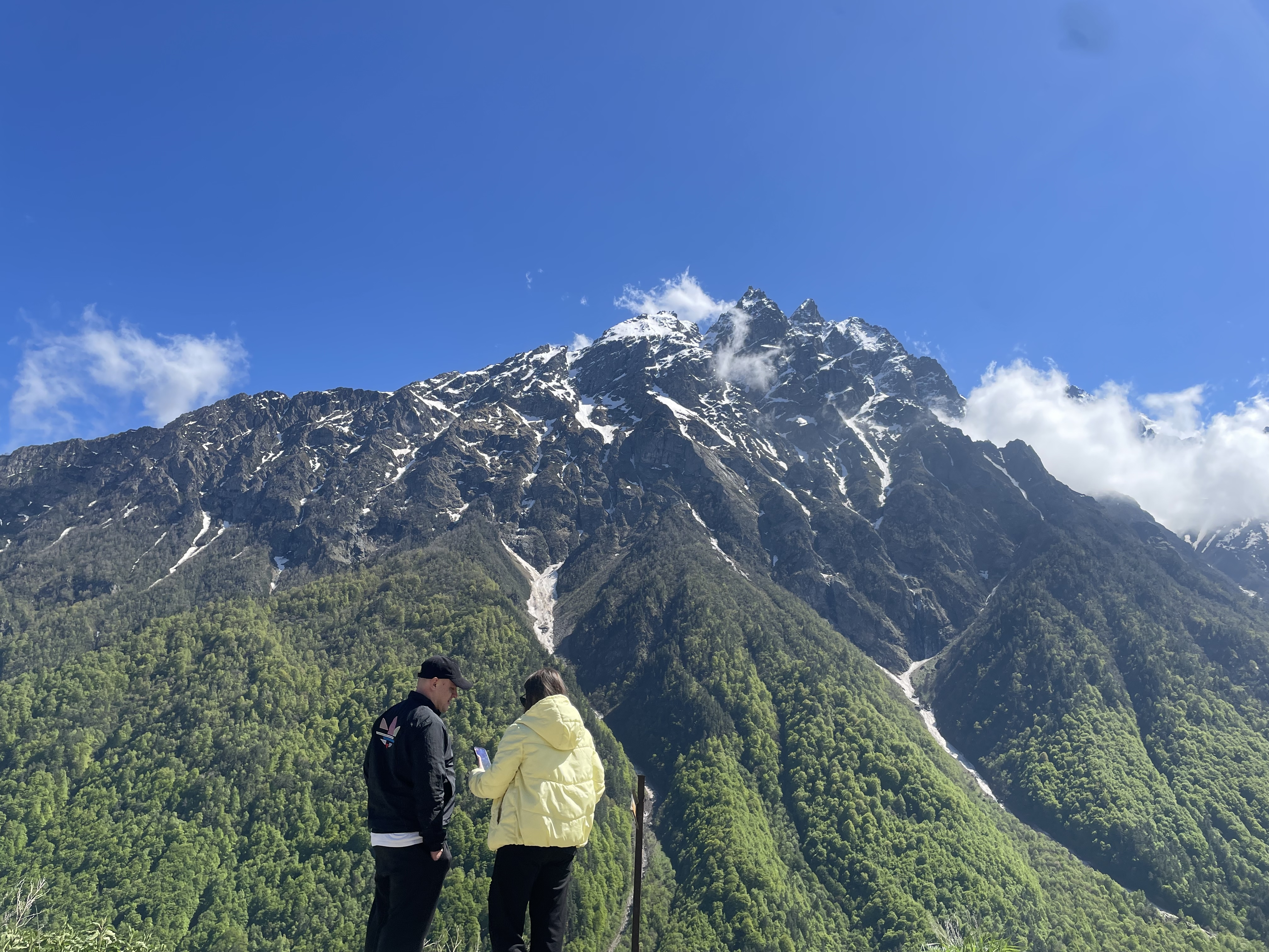 3 дня весны в Осетии с лавочкой счастья. Авторский тур. (2/19)