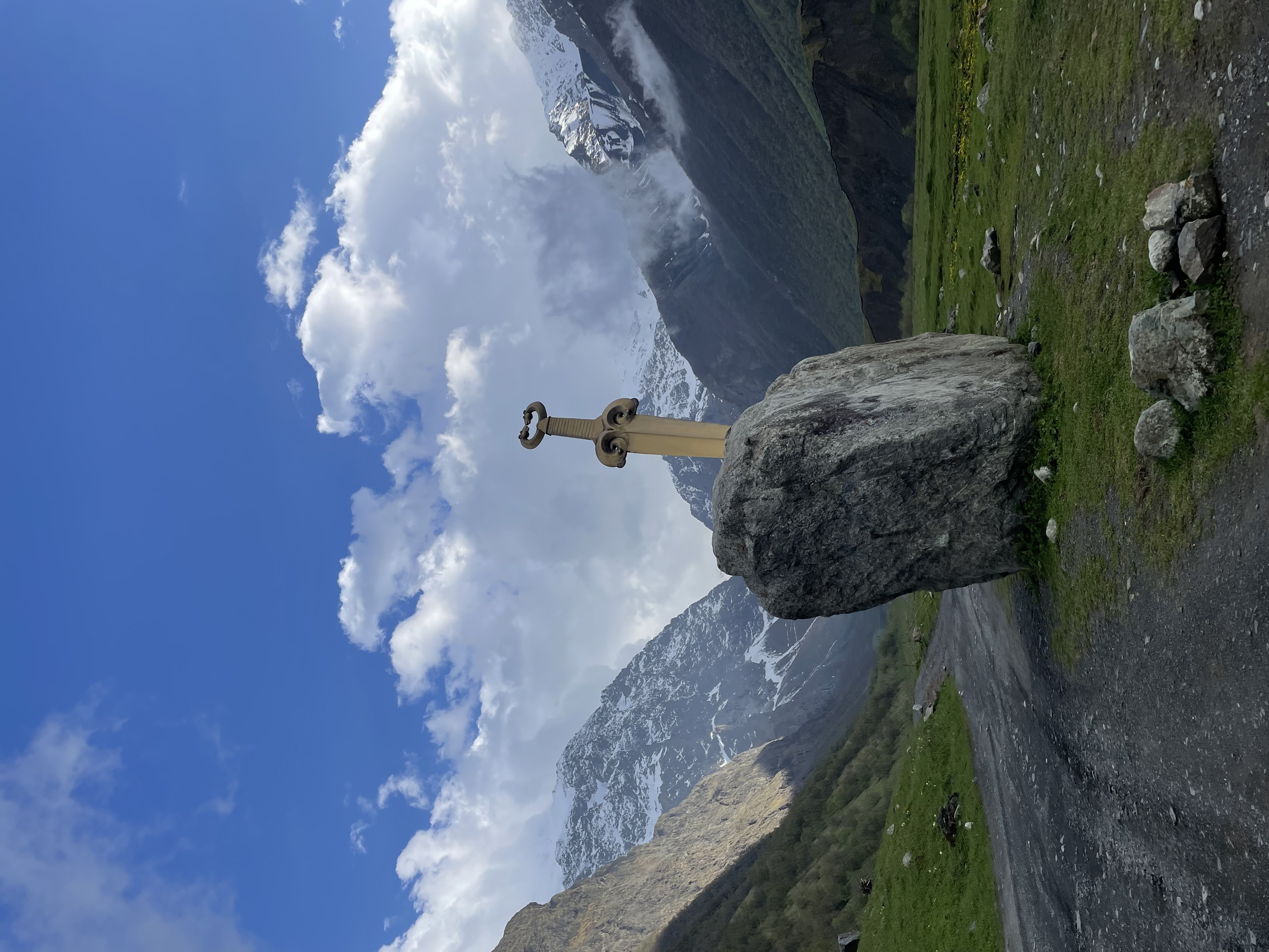 3 дня весны в Осетии с лавочкой счастья. Авторский тур. (17/19)