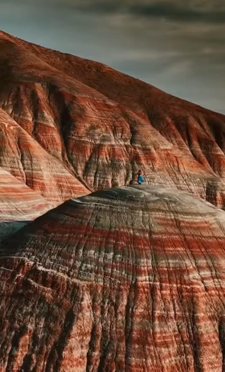 Розовое озеро, Марсианские горы, Бешбармаг и дегустация черной икры (обед включен) (12/29)