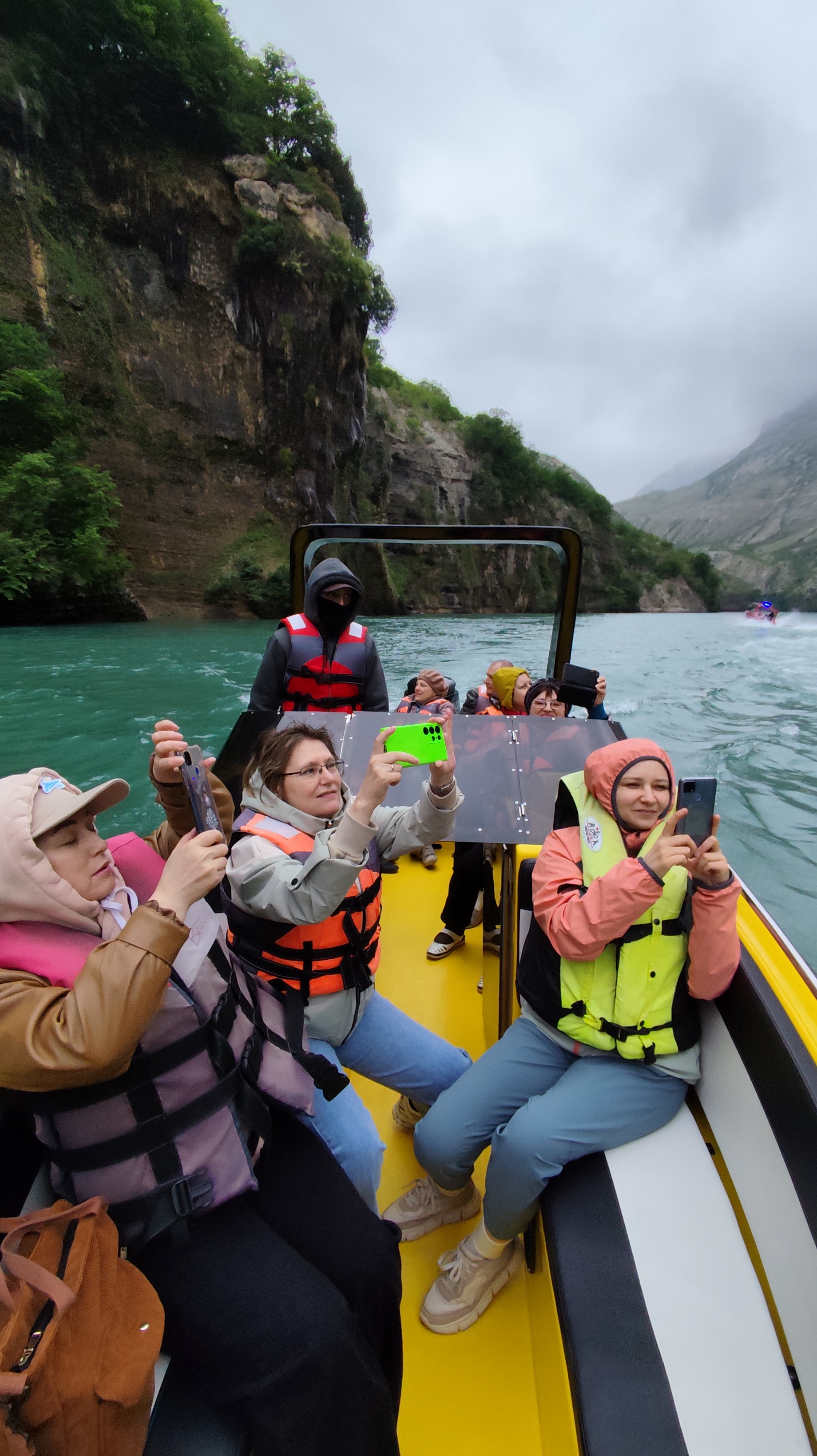 Тур Дыхание гор (4 дня 3 ночи). Всё включено. +Катание на катере и сапах (29/38)